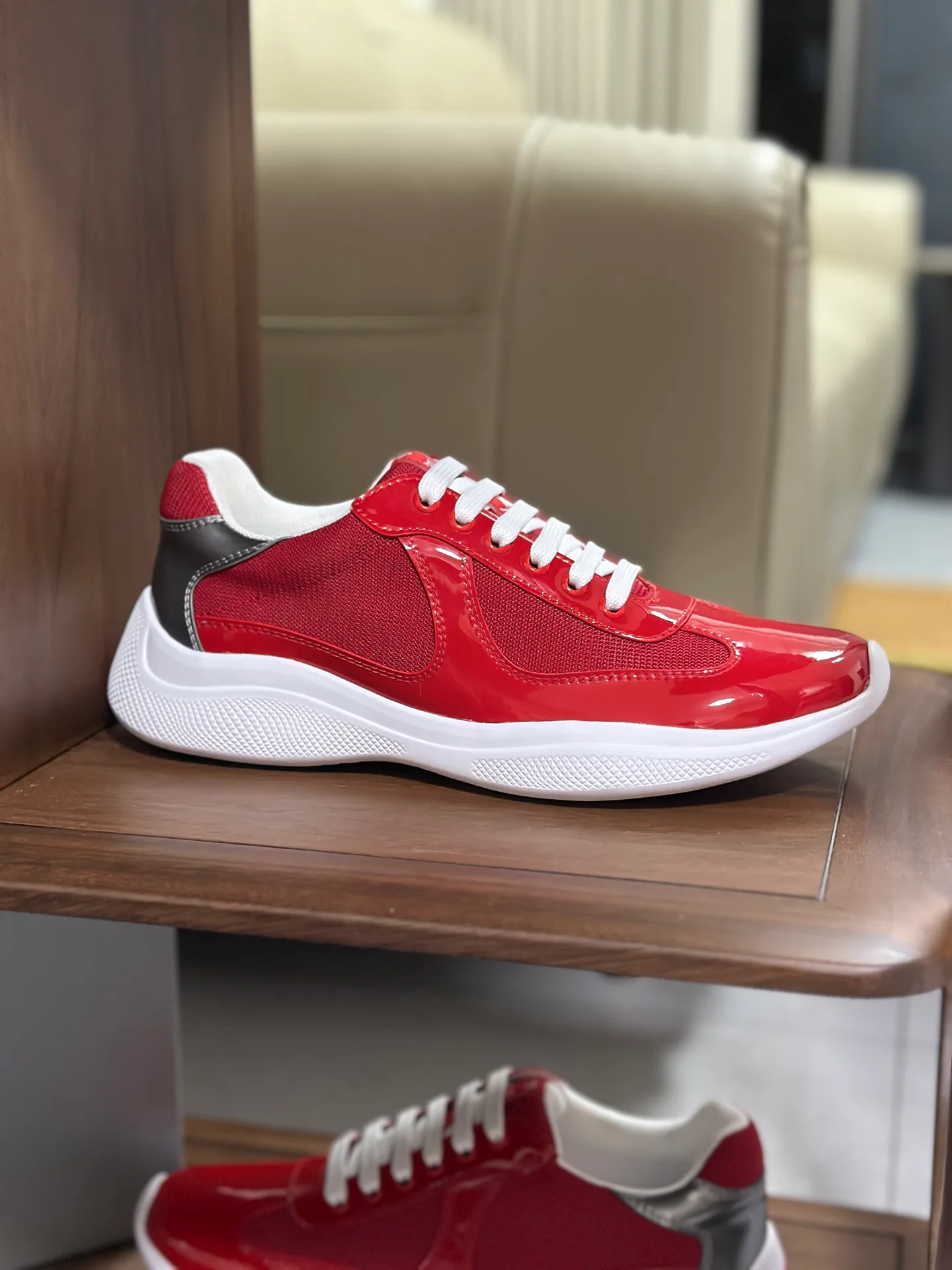 Кроссовки Мужские Prada 18262258
