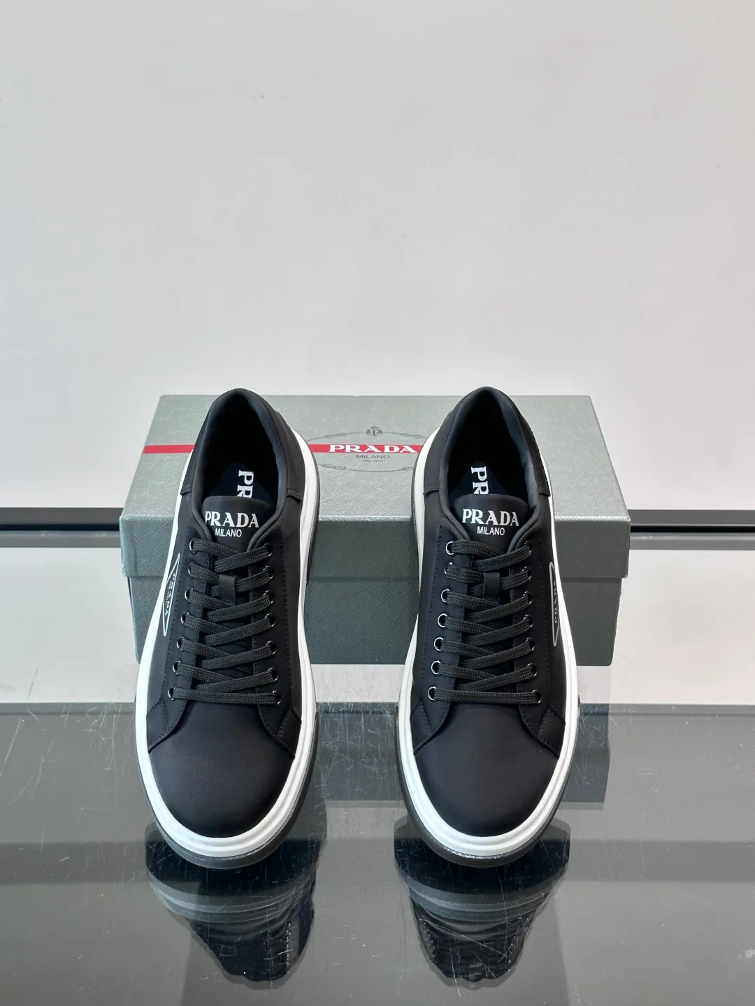 Кроссовки Мужские Prada 17913731