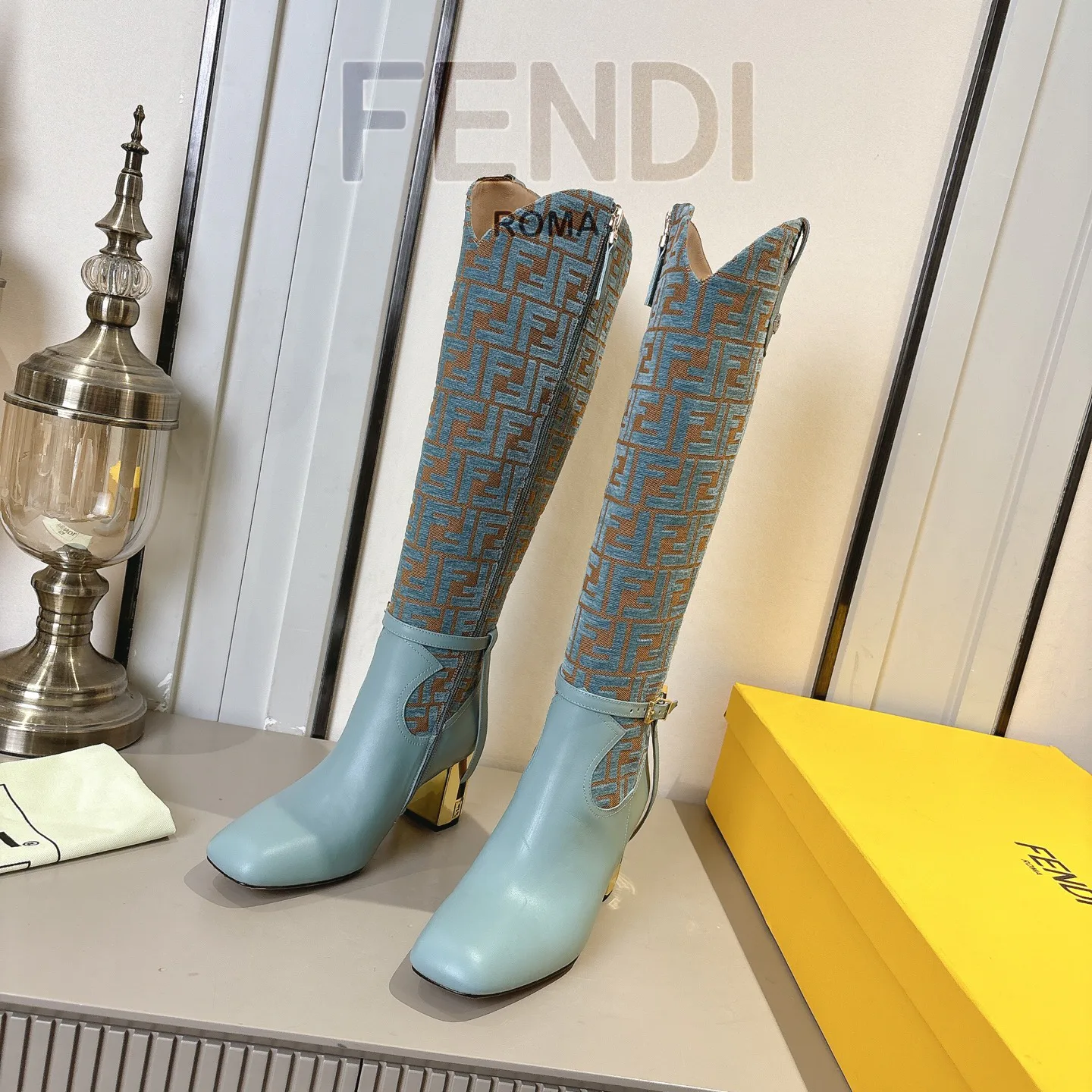 Сапоги Женские Fendi 18247883