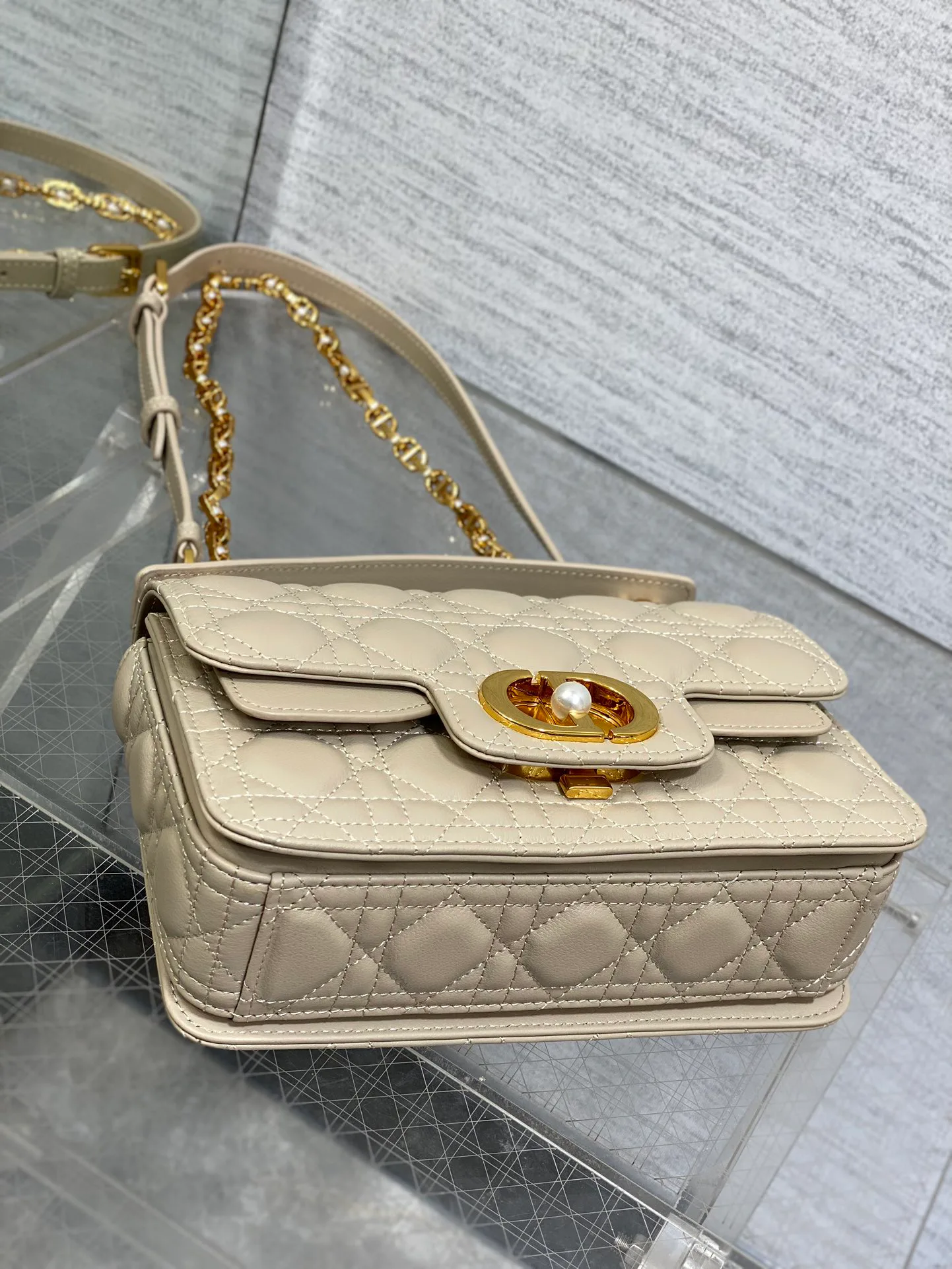 Сумки На Ремне Женские Christian Dior 274259