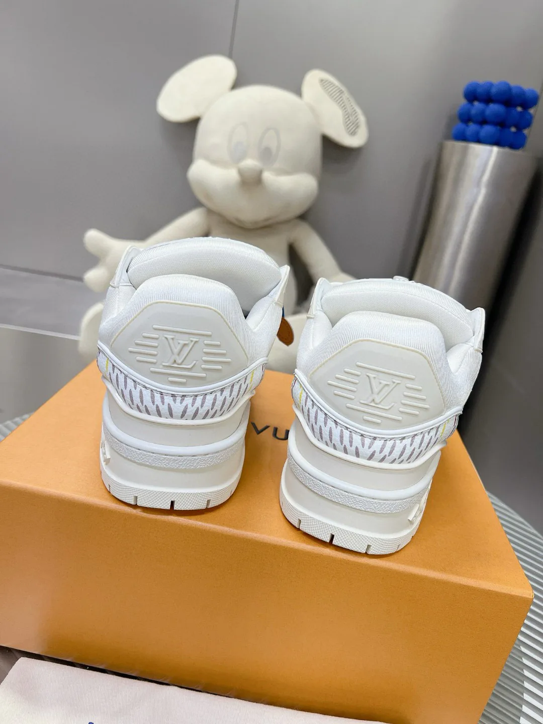 Кроссовки Женские Louis Vuitton 311268