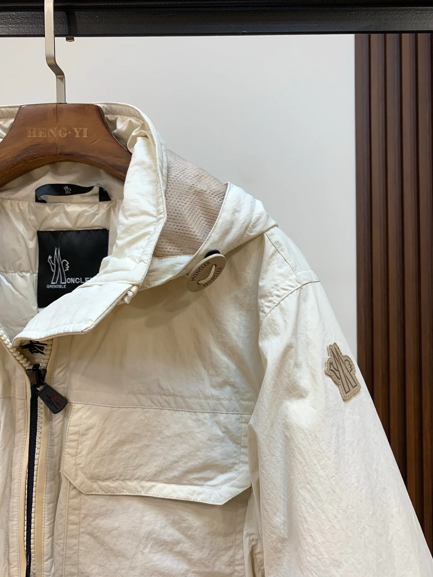Куртки И Пуховики Женские Moncler 1181105