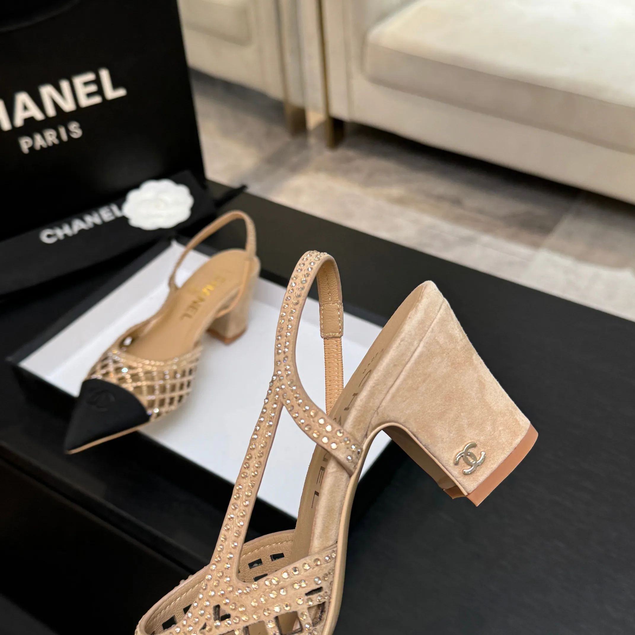 Туфли Женские Chanel 17448394