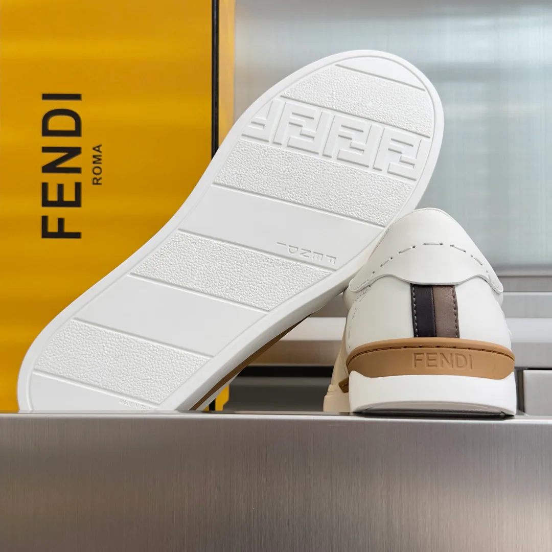 Кроссовки Мужские Fendi 17483864
