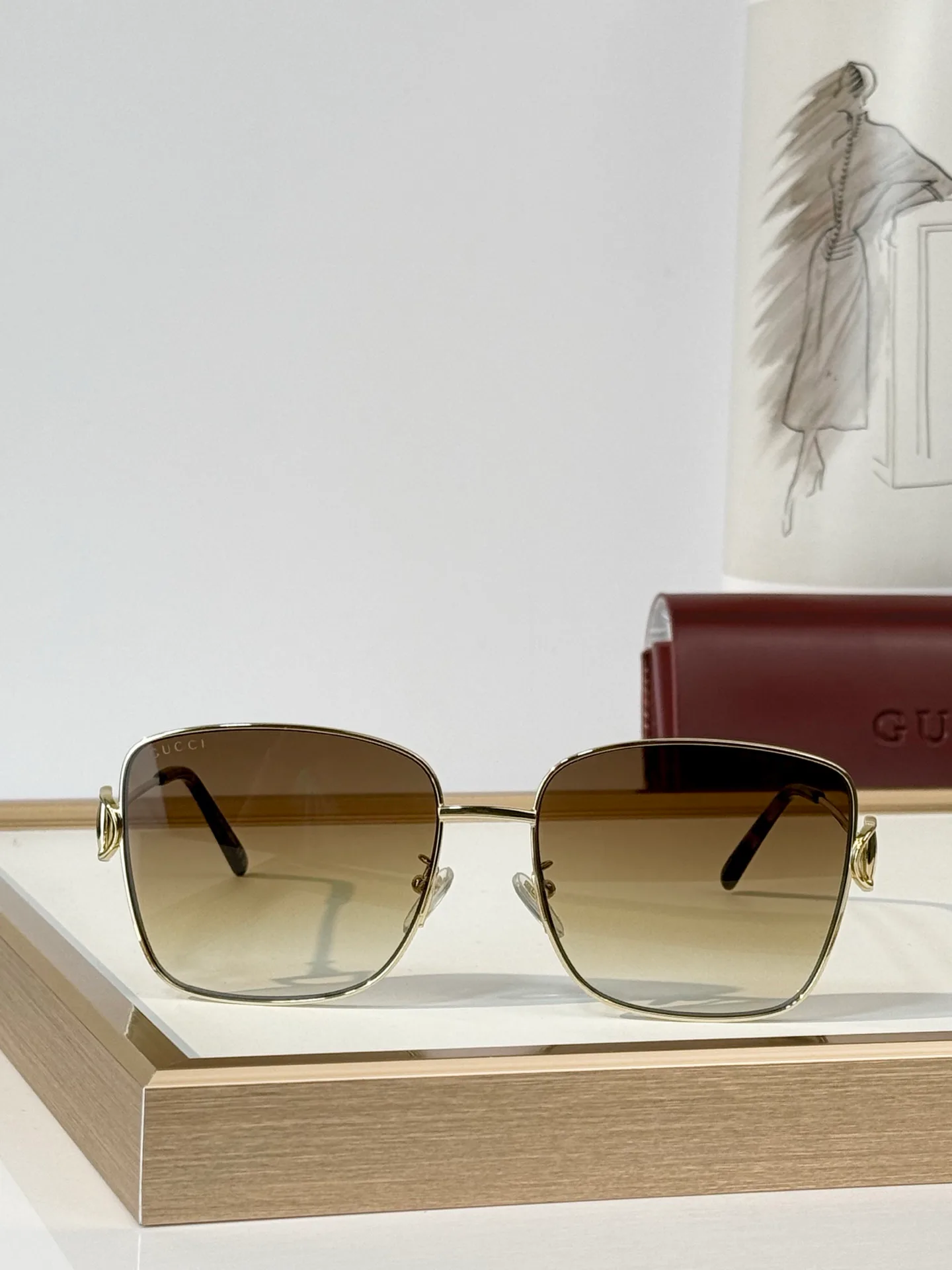 Очки Gucci 18117880