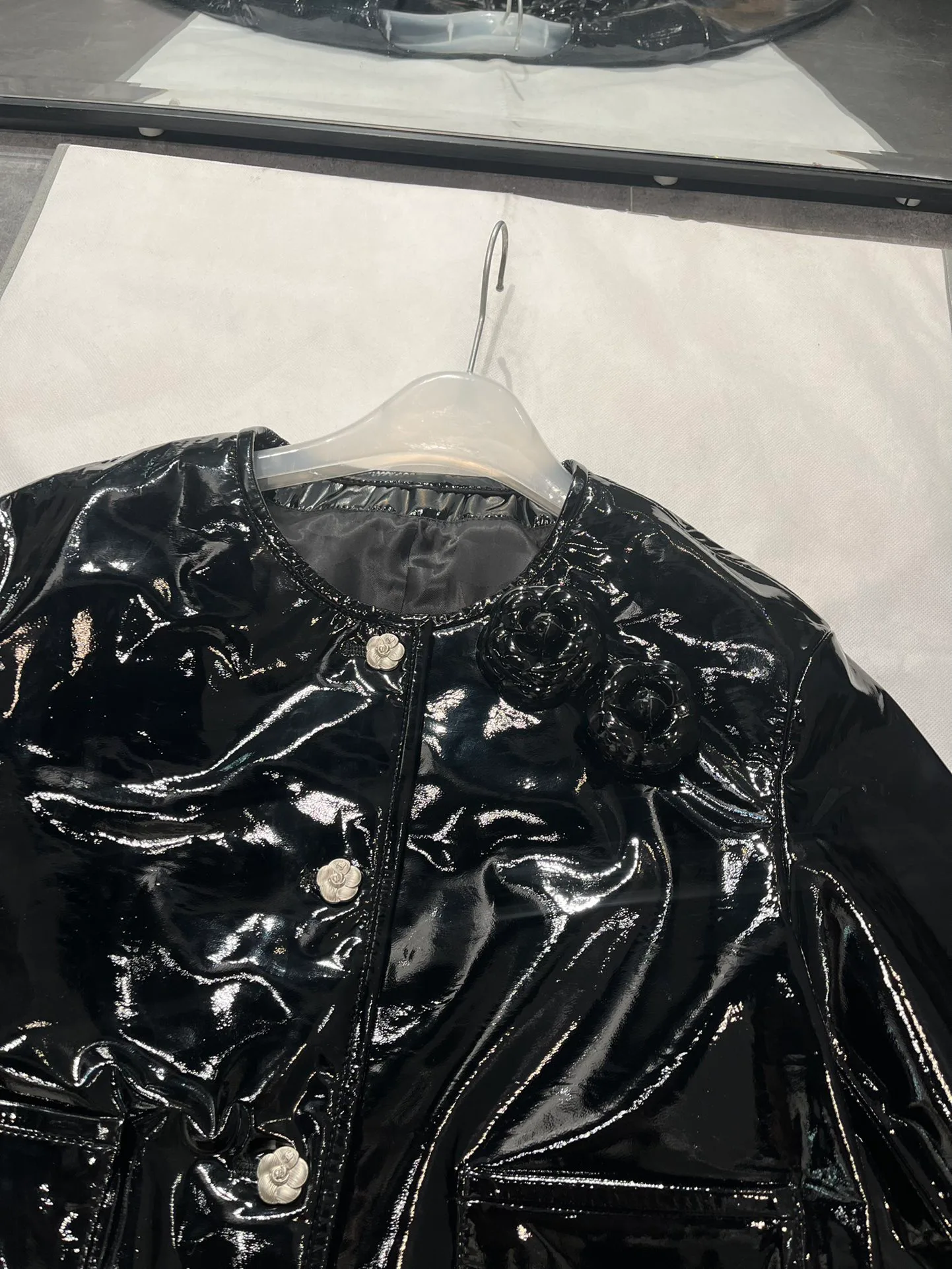 Кожаные Куртки И Дублёнки Женские Chanel 10088610