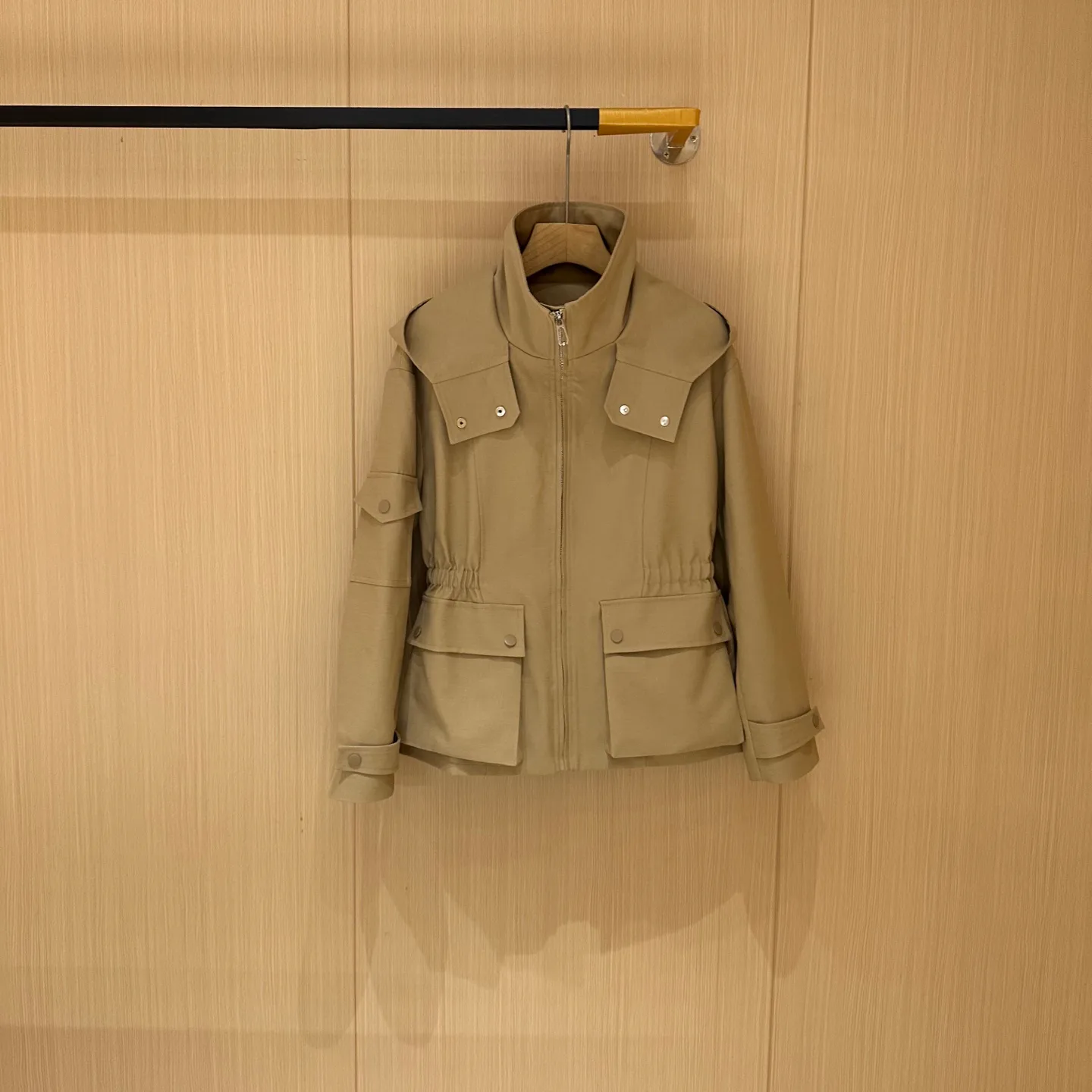 Куртки Женские Loro Piana Куртки Женские Loro Piana