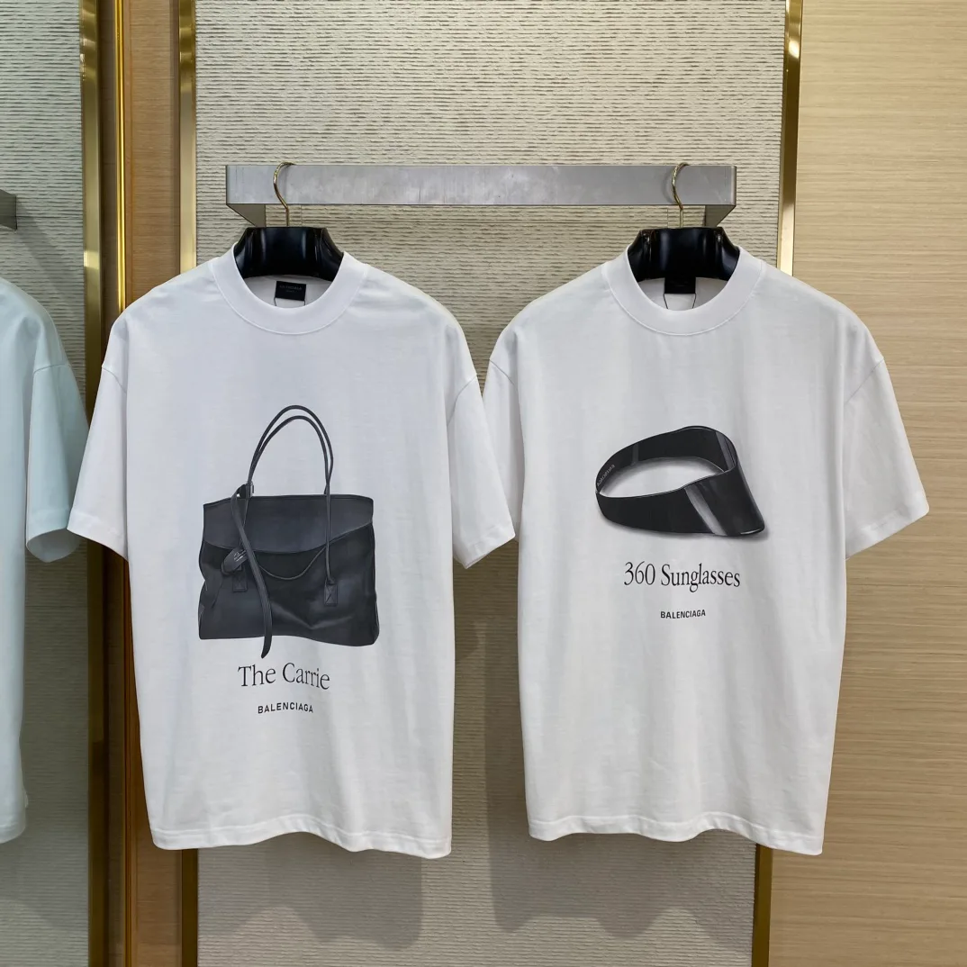 Футболки Женские Balenciaga Футболки Женские Balenciaga