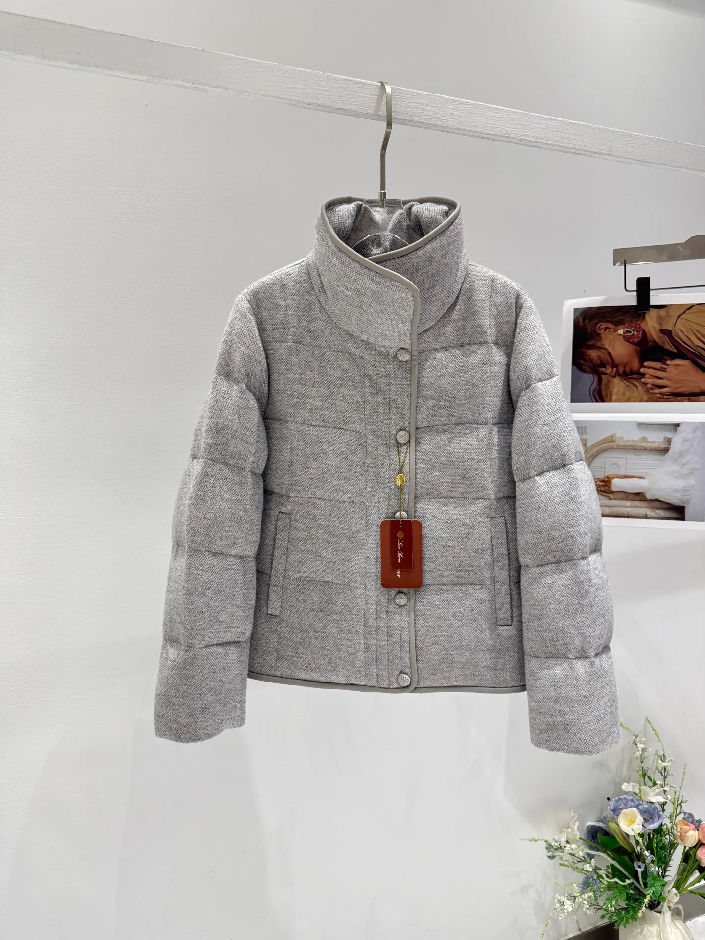 Куртки И Пуховики Женские Loro Piana 18699886
