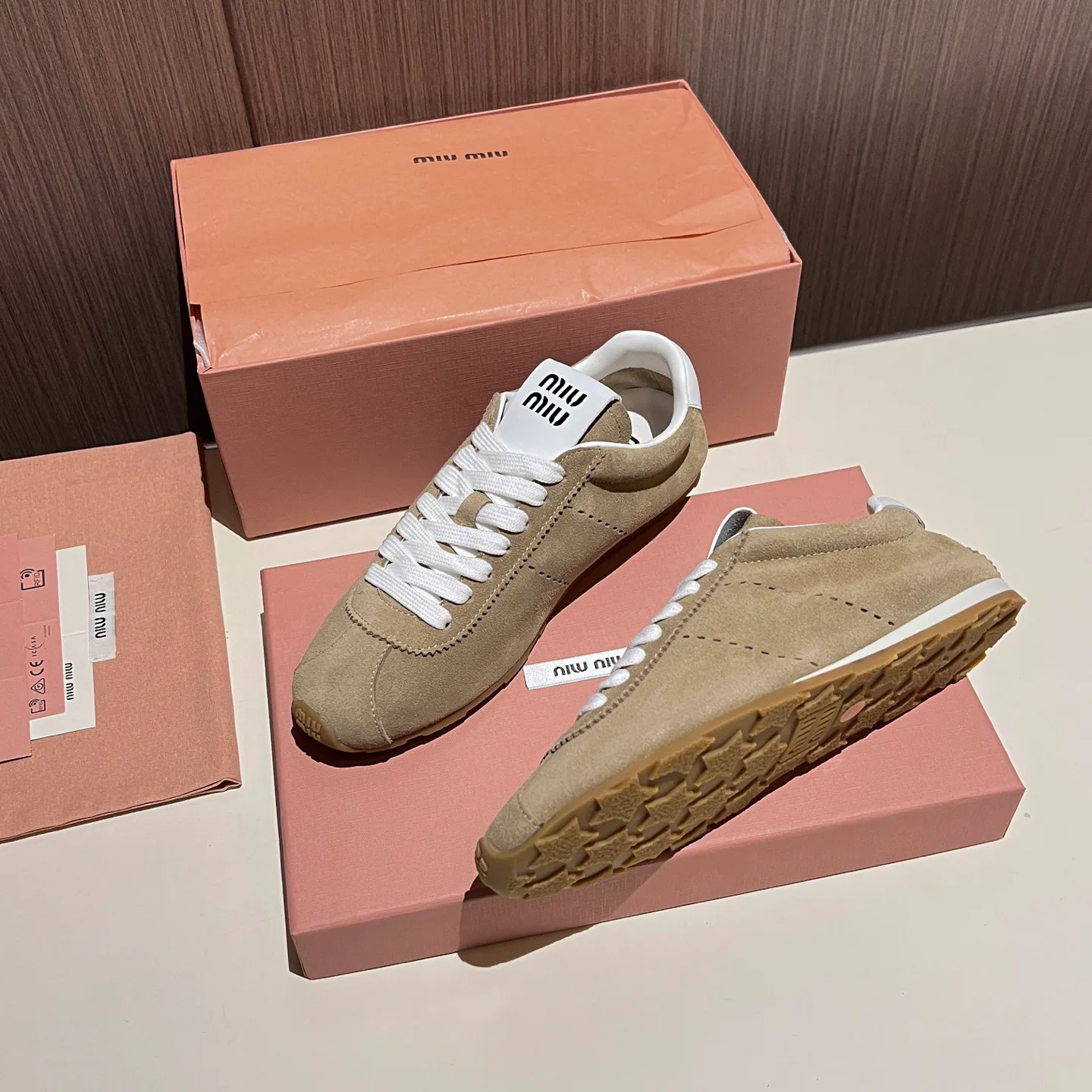 Кроссовки Женские Miu Miu 4313121