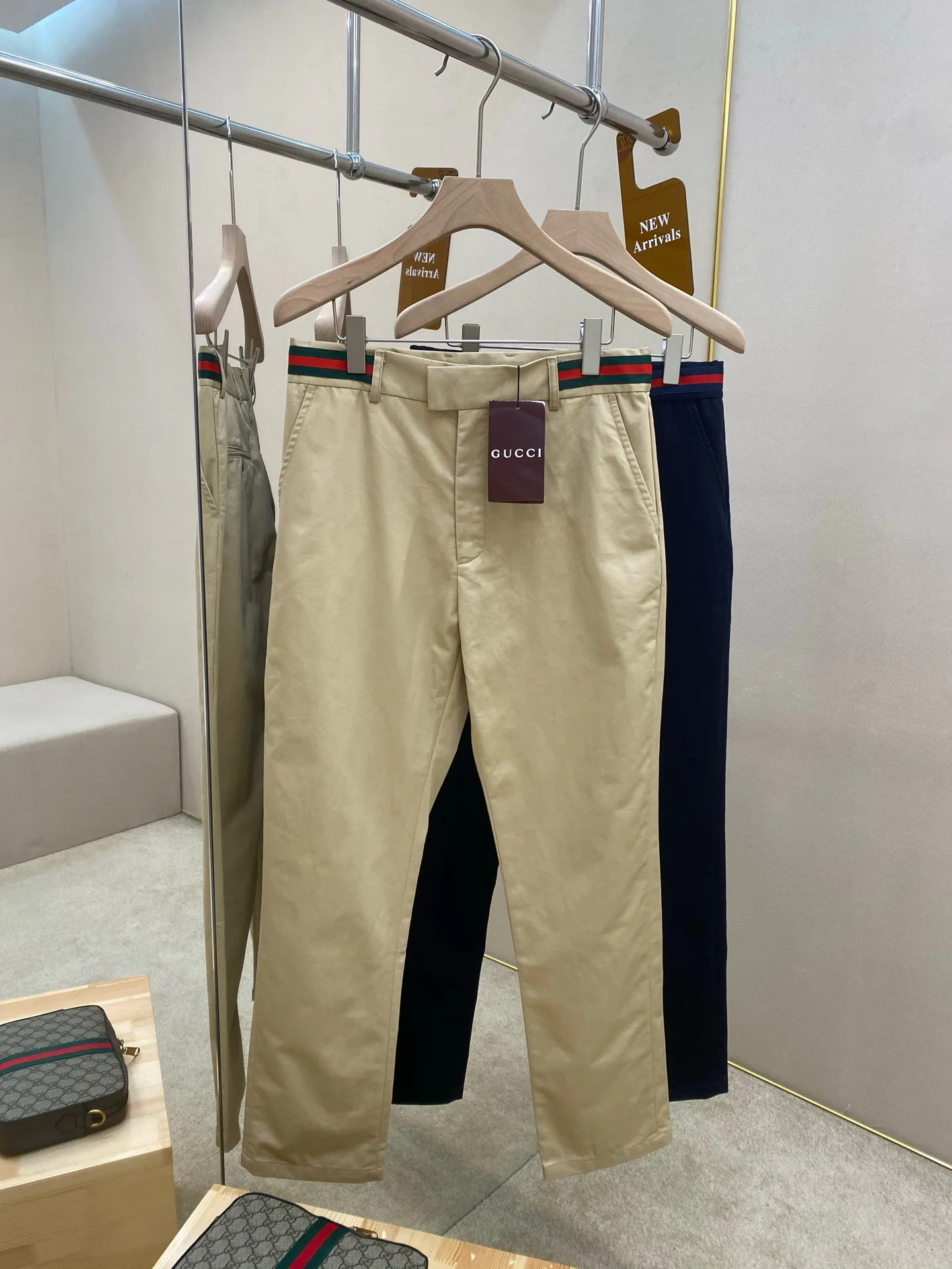 Брюки Мужские Gucci 16845696