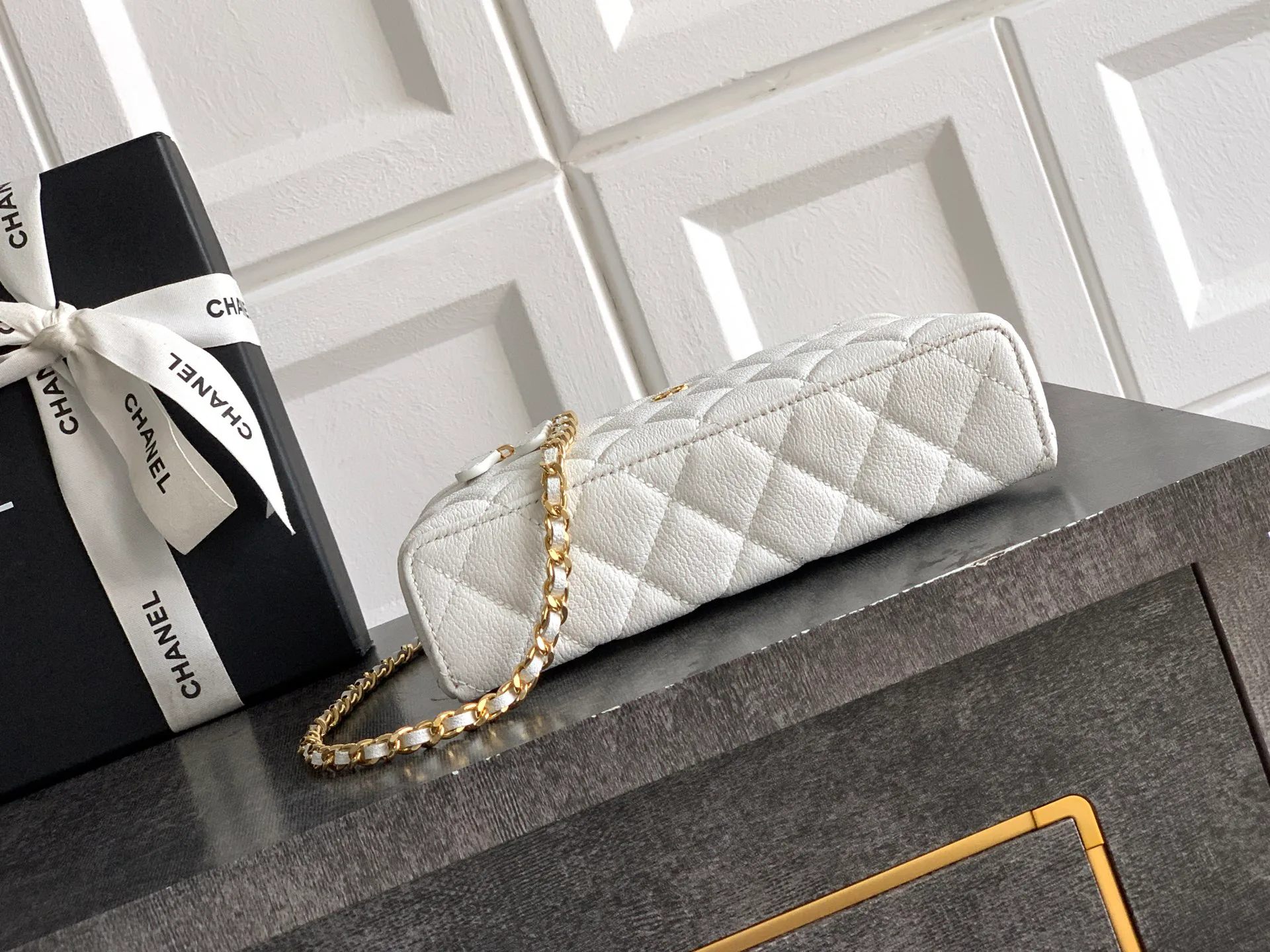 Классические Сумки Женские Chanel 13558196