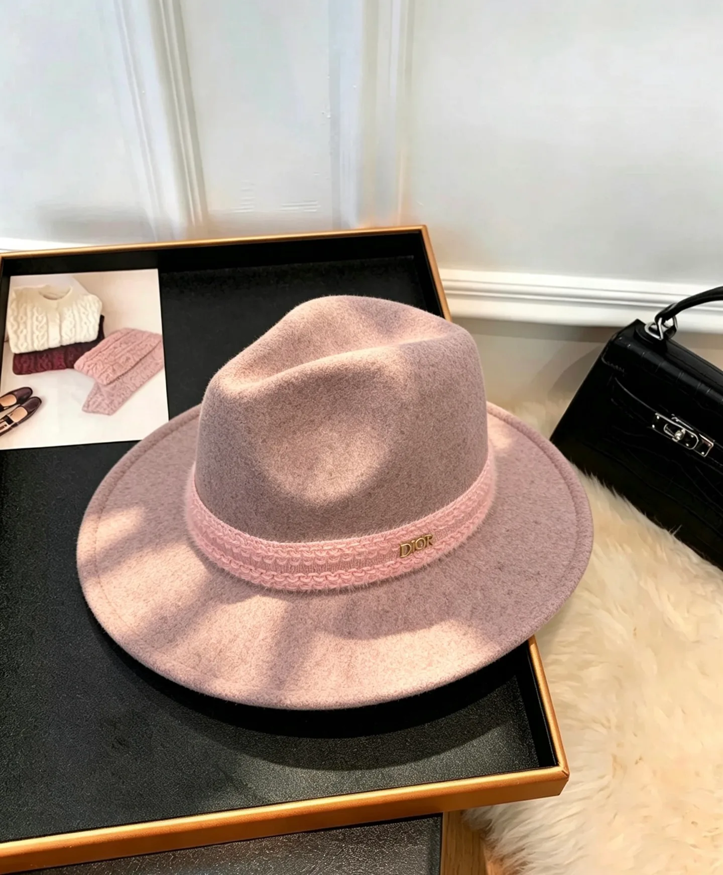 Головные Уборы Christian Dior 18093236
