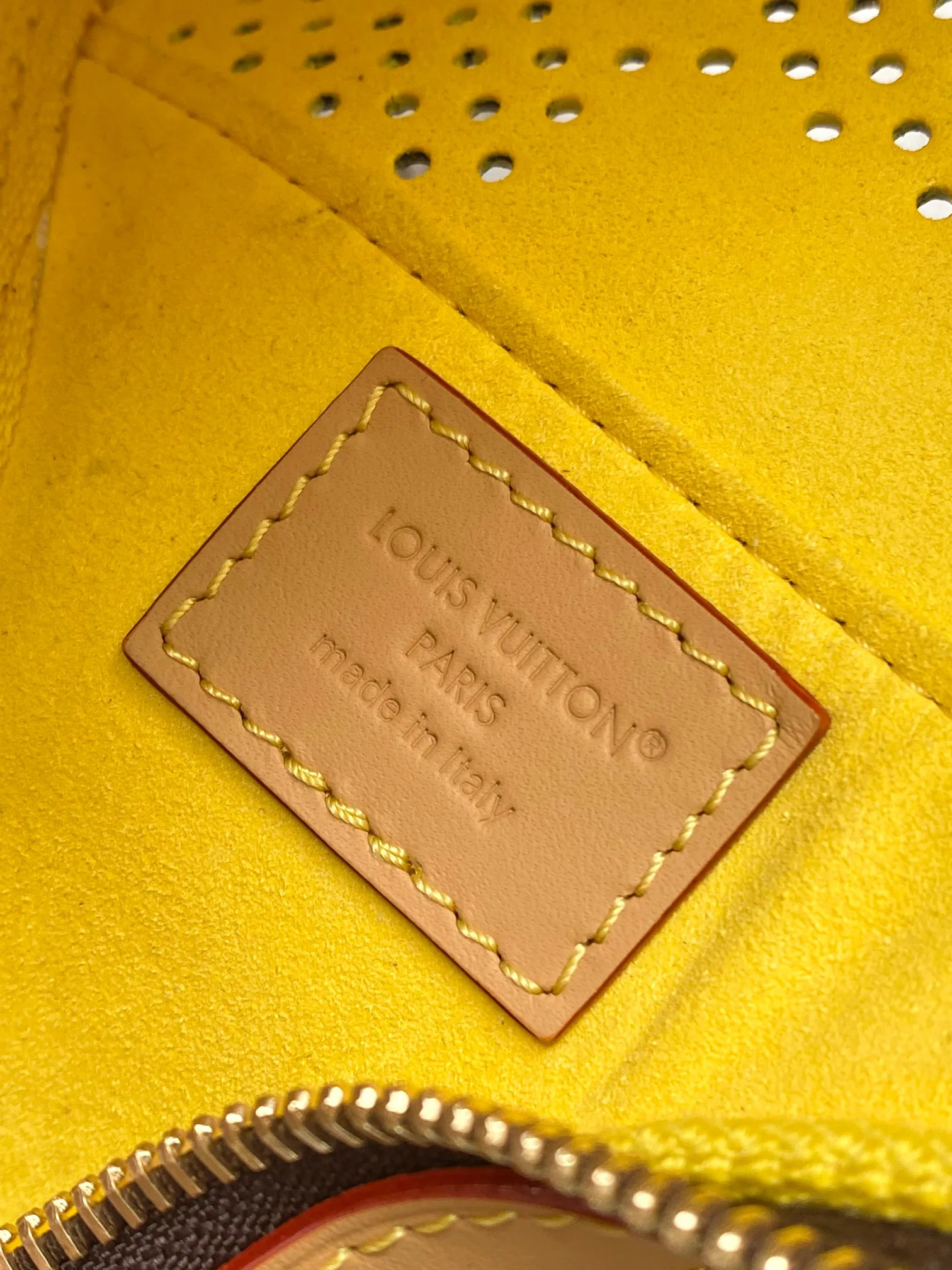 Классические Сумки Женские Louis Vuitton 17303182