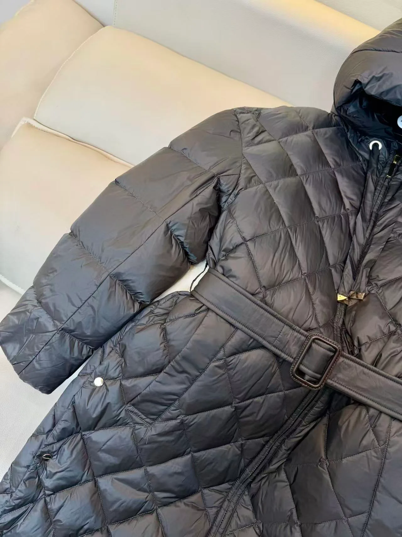 Куртки И Пуховики Женские Max Mara 18979701