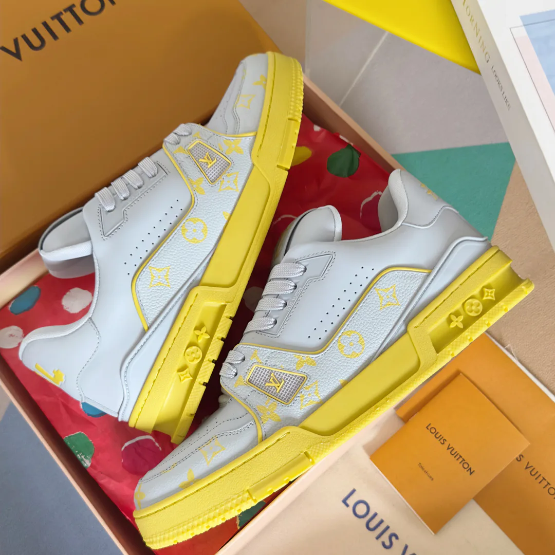 Кроссовки Мужские Louis Vuitton 17483775
