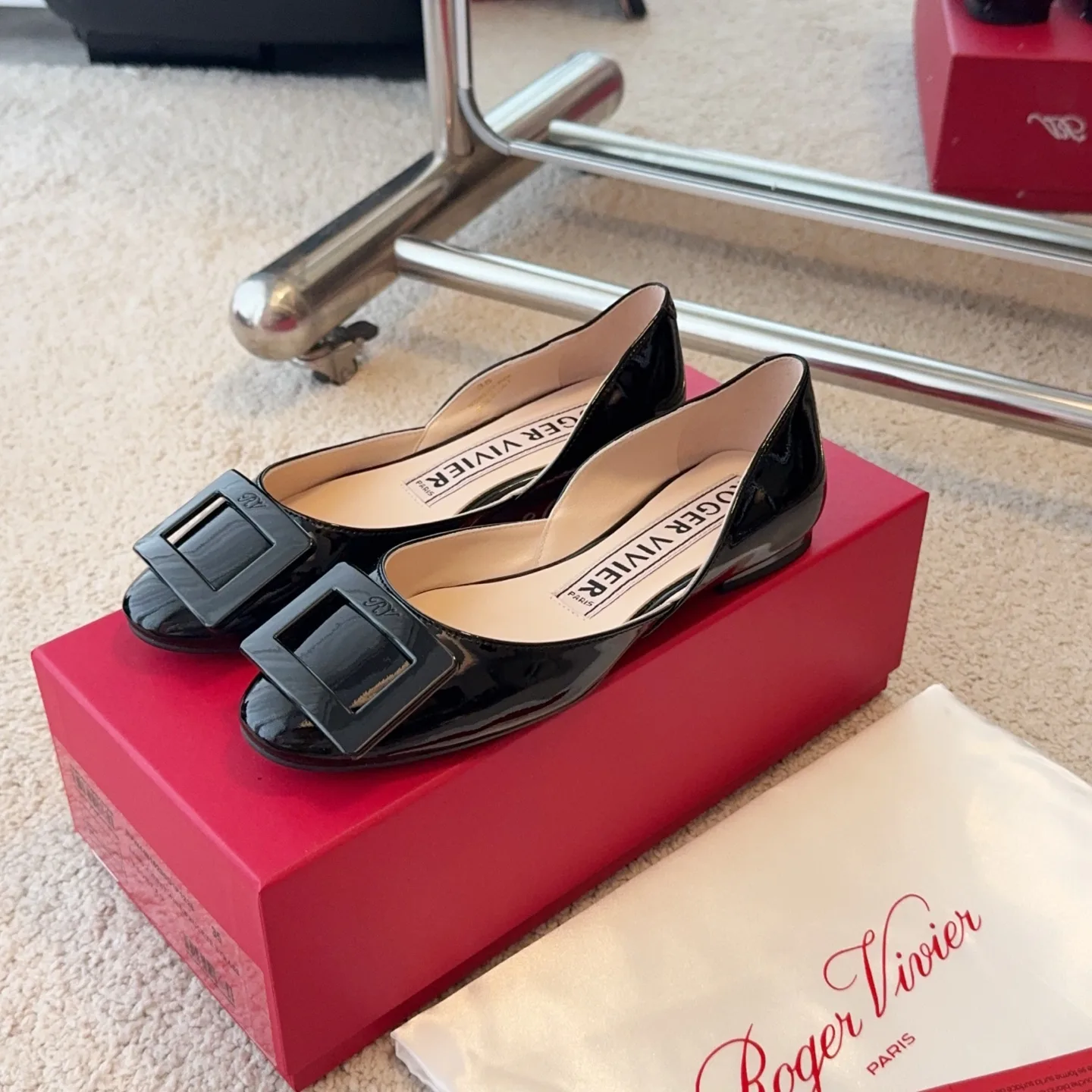 Балетки Женские Roger Vivier 17550588