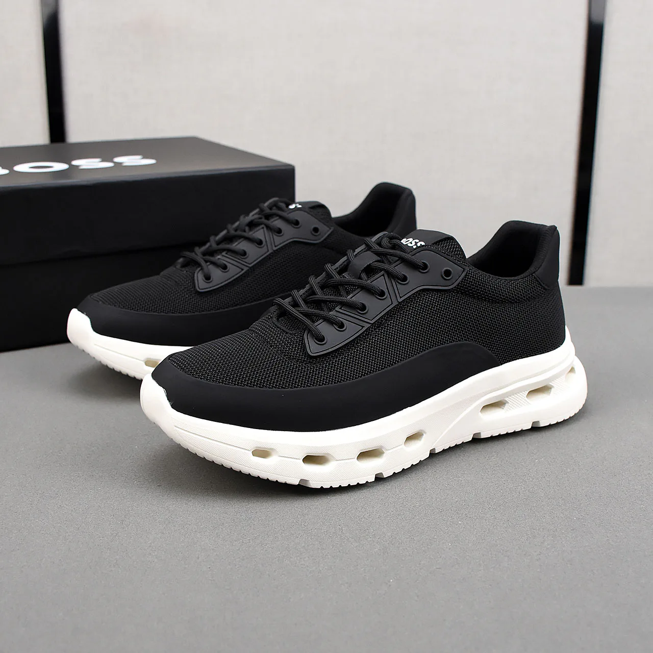 Кроссовки Мужские Hugo Boss 10736411