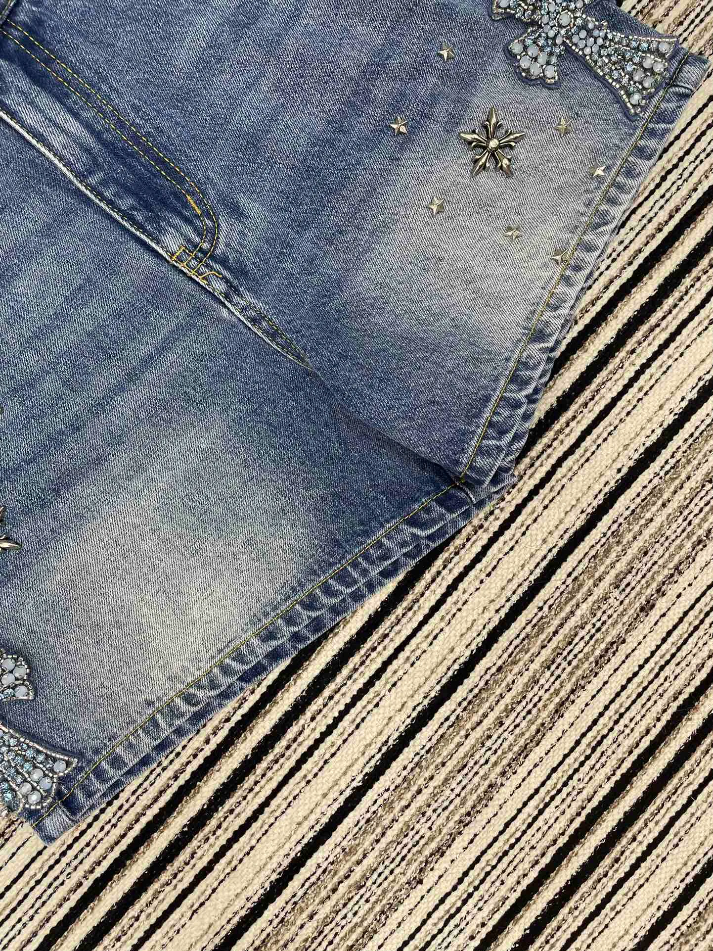 Шорты Женские Chrome Hearts 10731307
