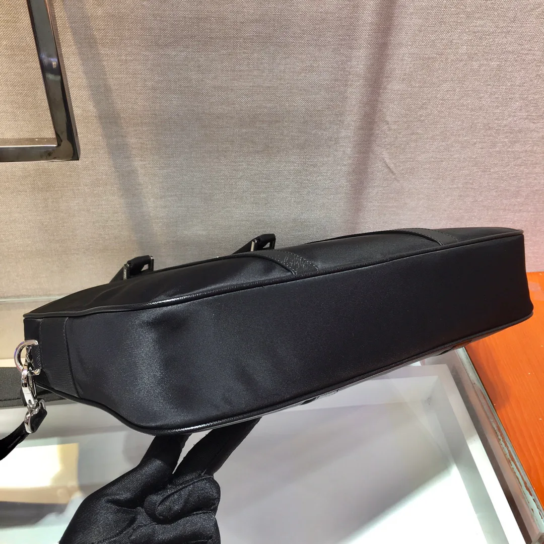 Деловые Сумки Мужские Prada 13832239