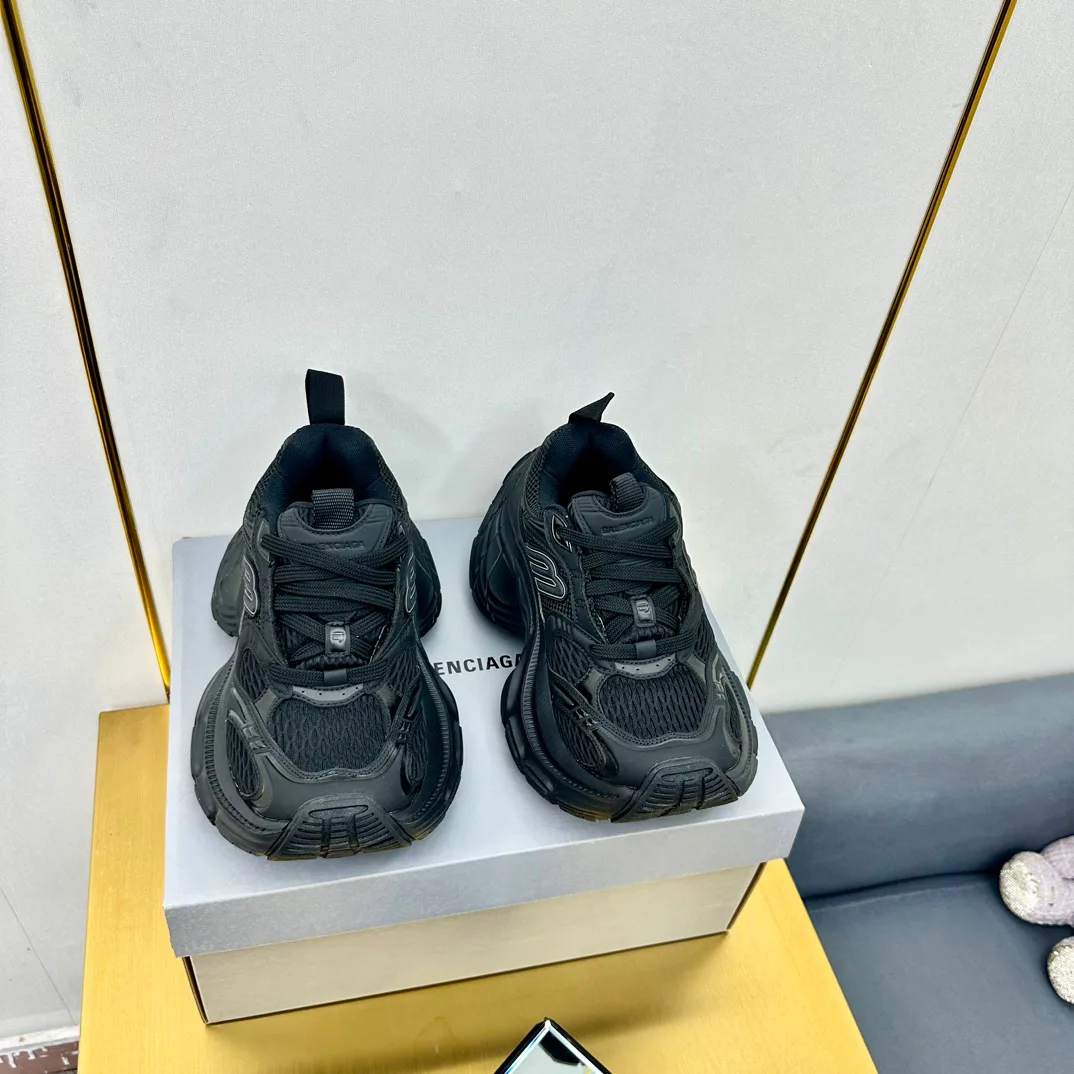 Кроссовки Женские Balenciaga 11567656