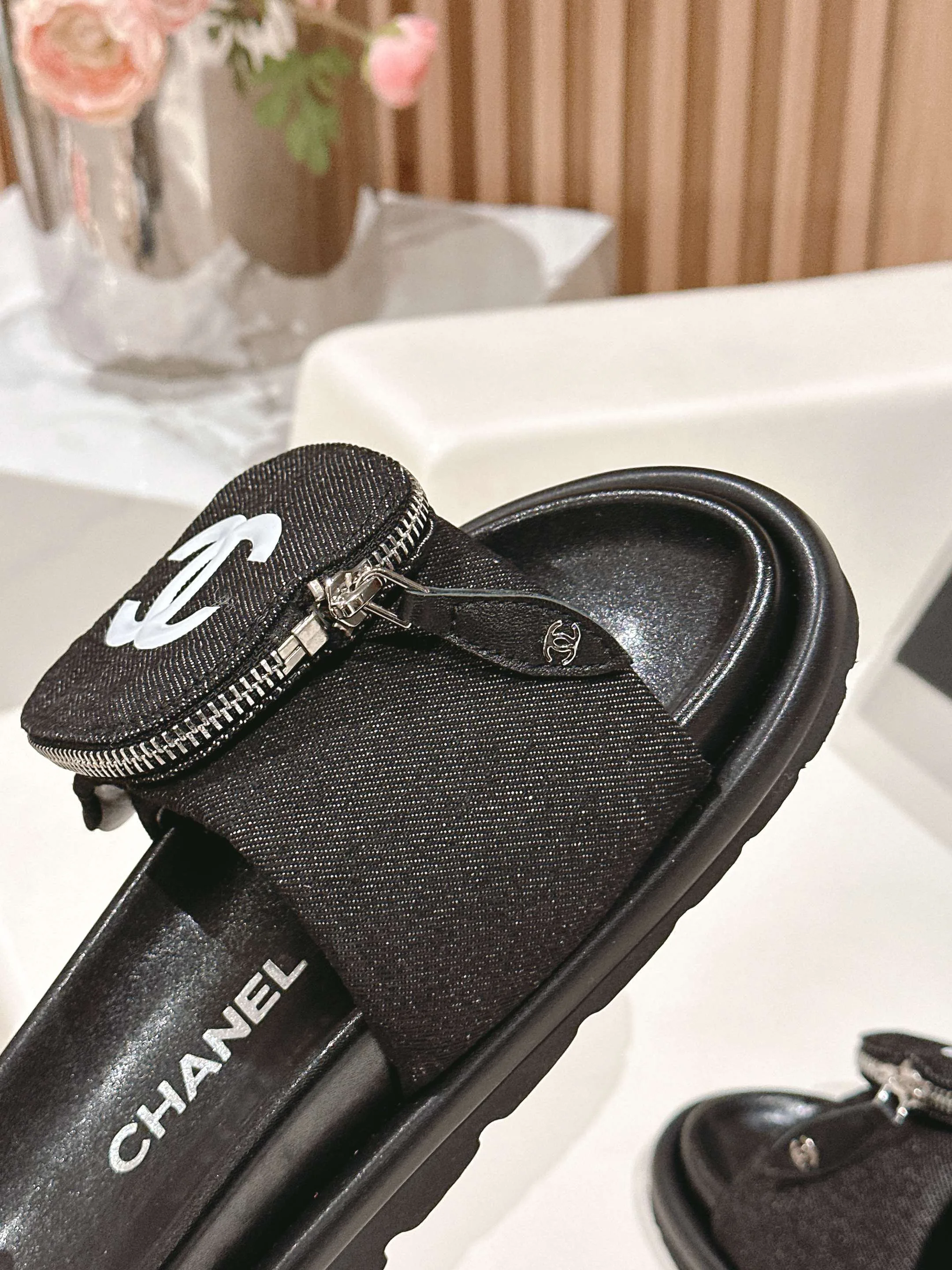 Шлепанцы Женские Chanel 25911