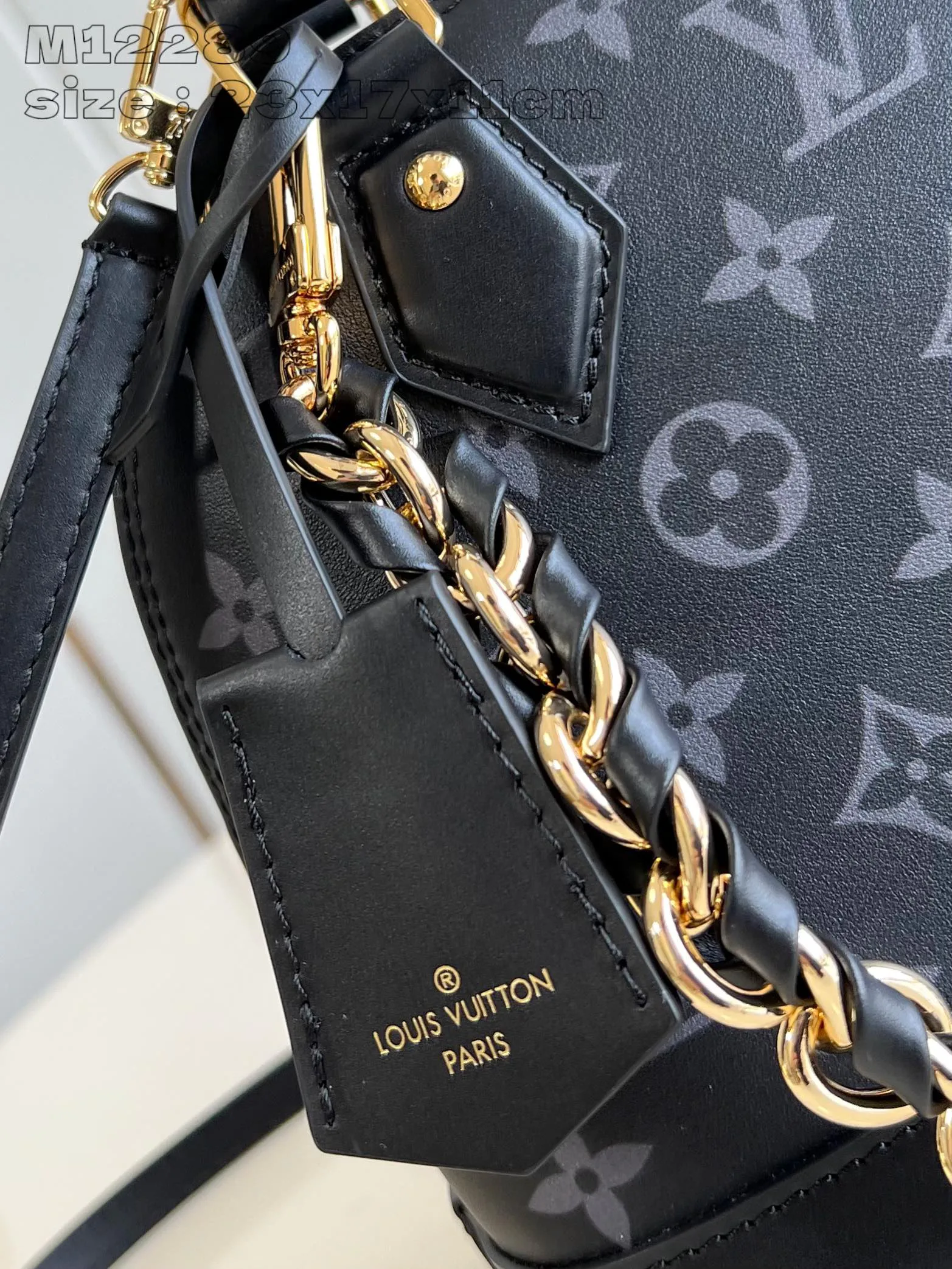 Классические Сумки Женские Louis Vuitton 18227598