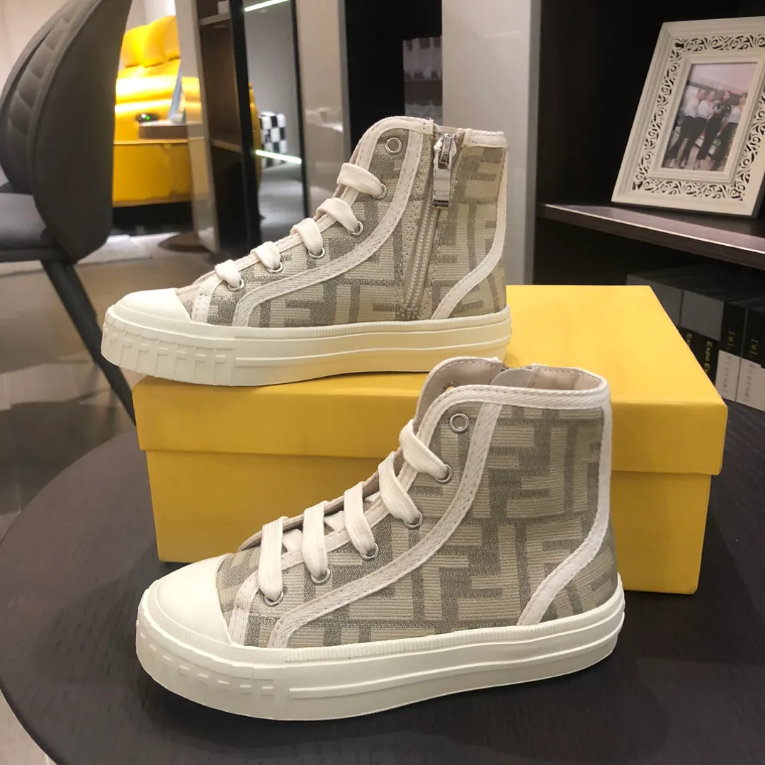 Кеды Женские Fendi 28685