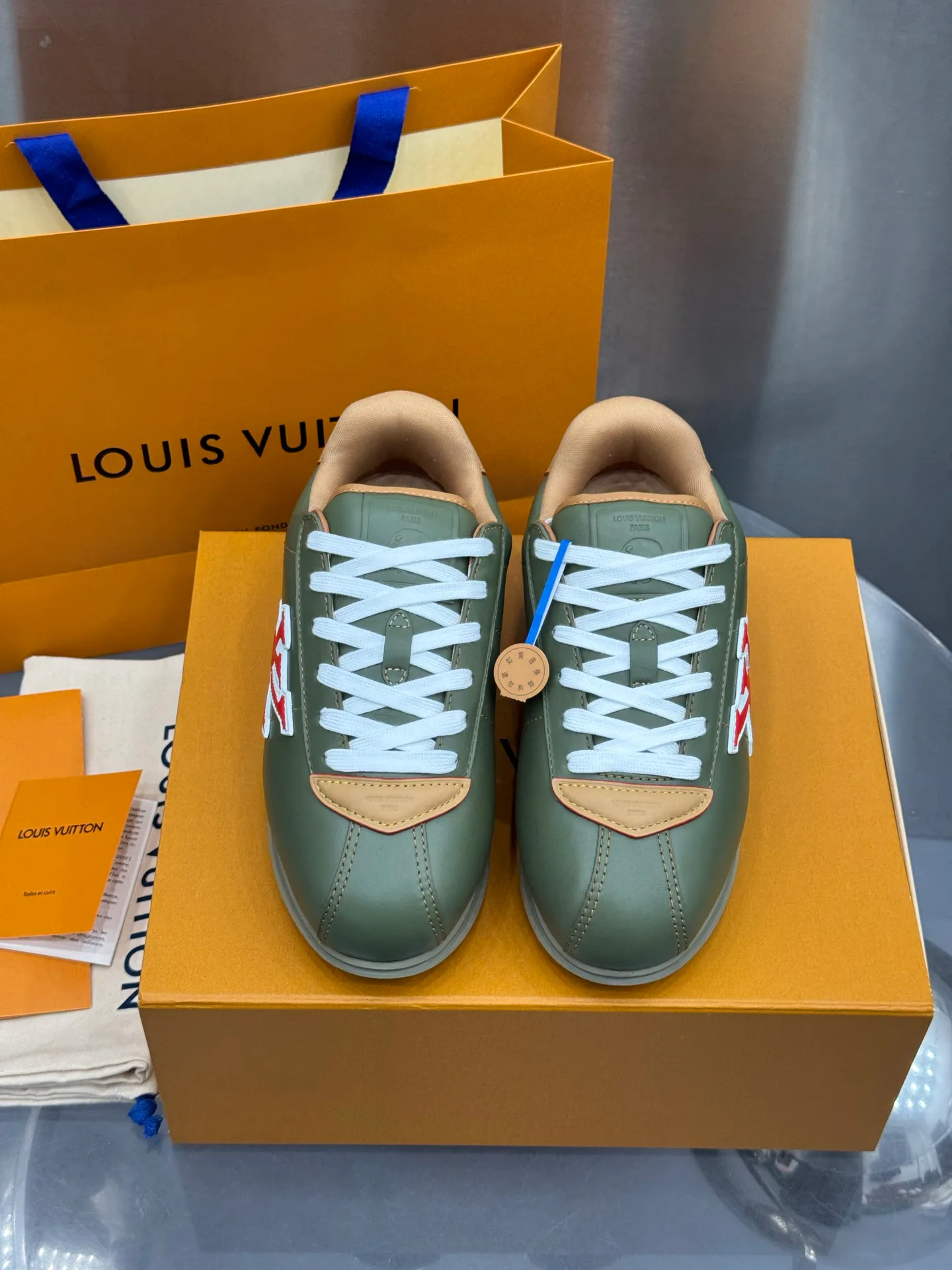 Кроссовки Женские Louis Vuitton 550840