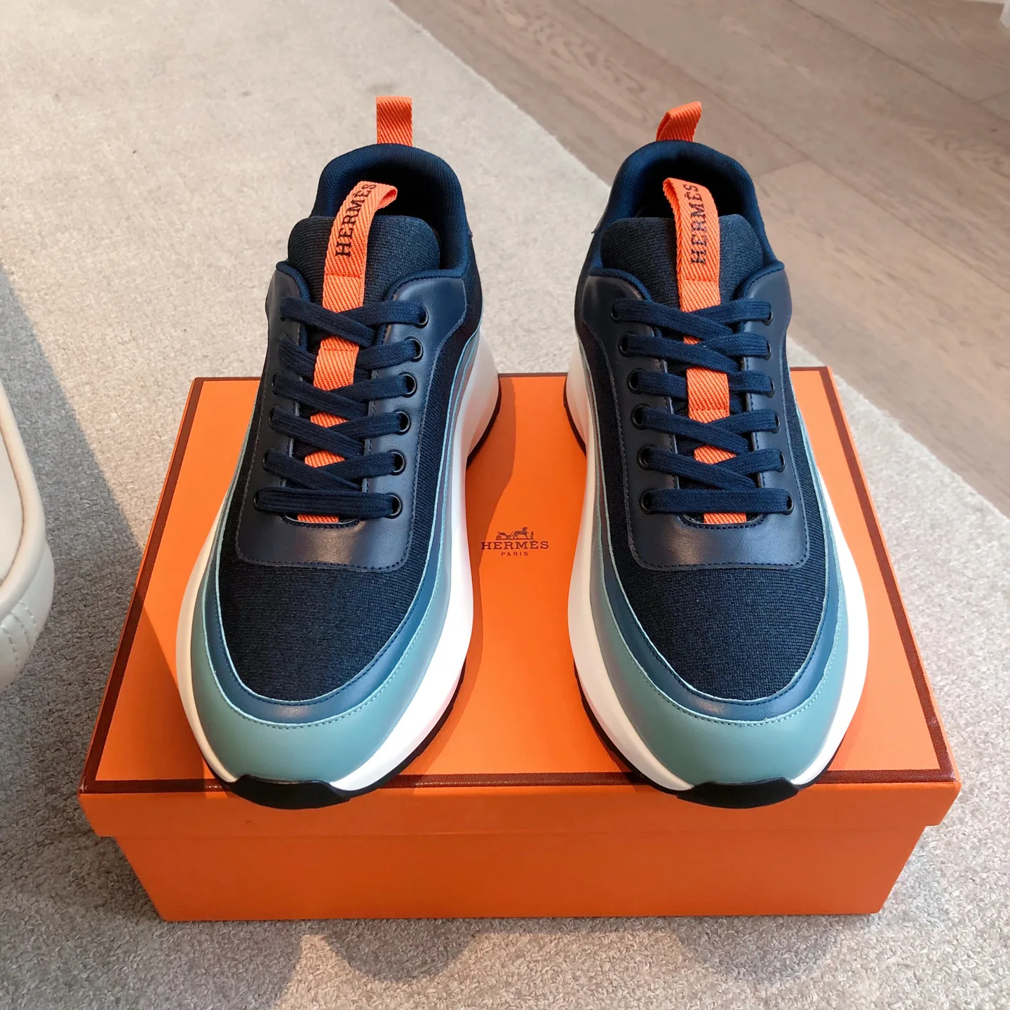 Кроссовки Женские Hermes 1237215