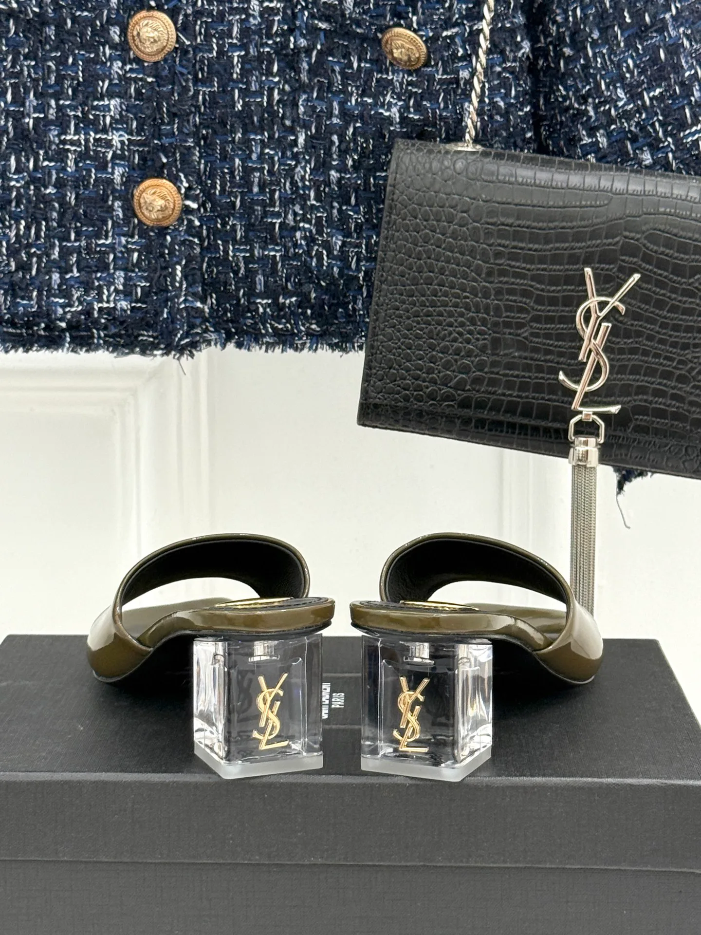 Босоножки Женские Saint Laurent 17024881