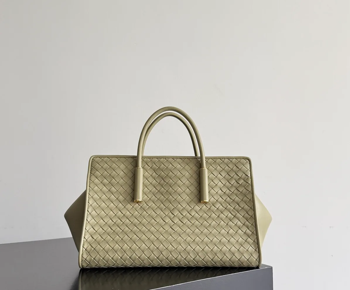 Классические Сумки Женские Bottega Veneta 17973996