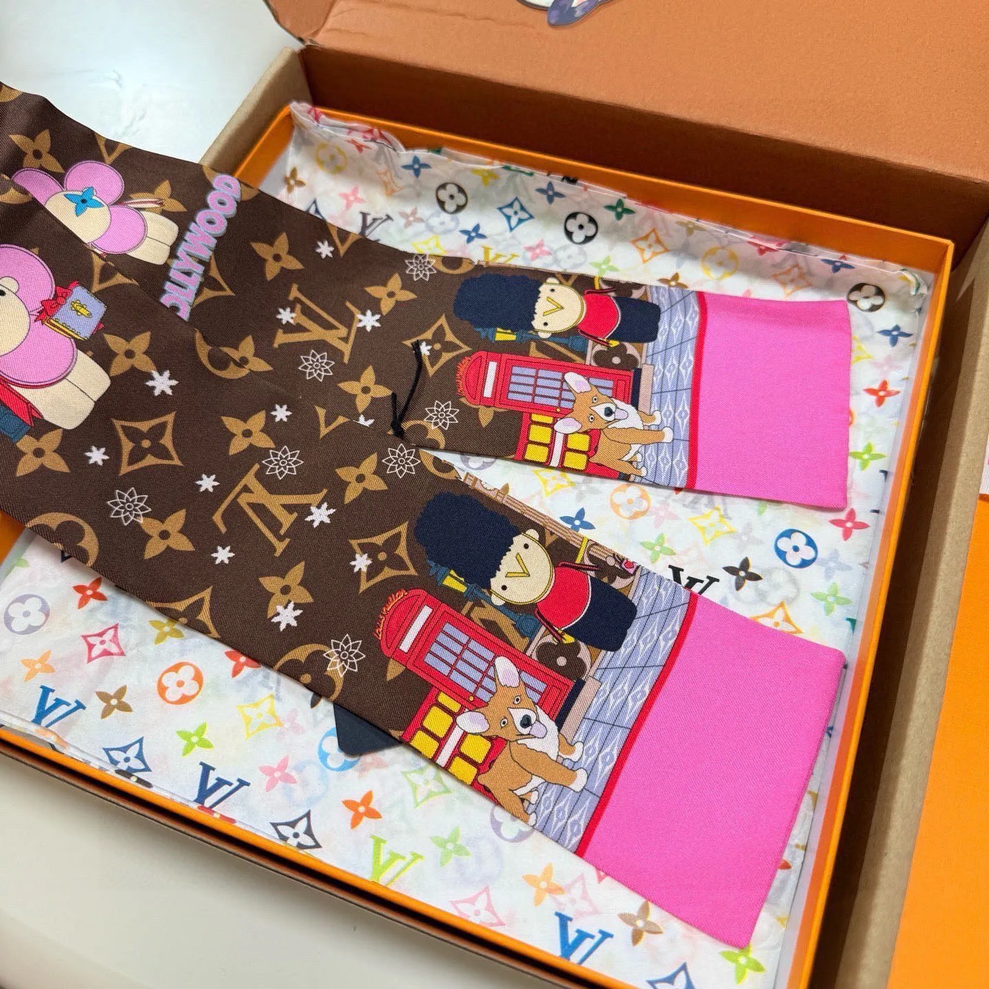 Платки Louis Vuitton 11568170