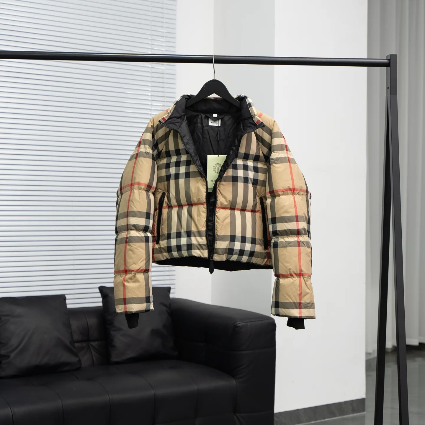 Куртки И Пуховики Женские Burberry 428038