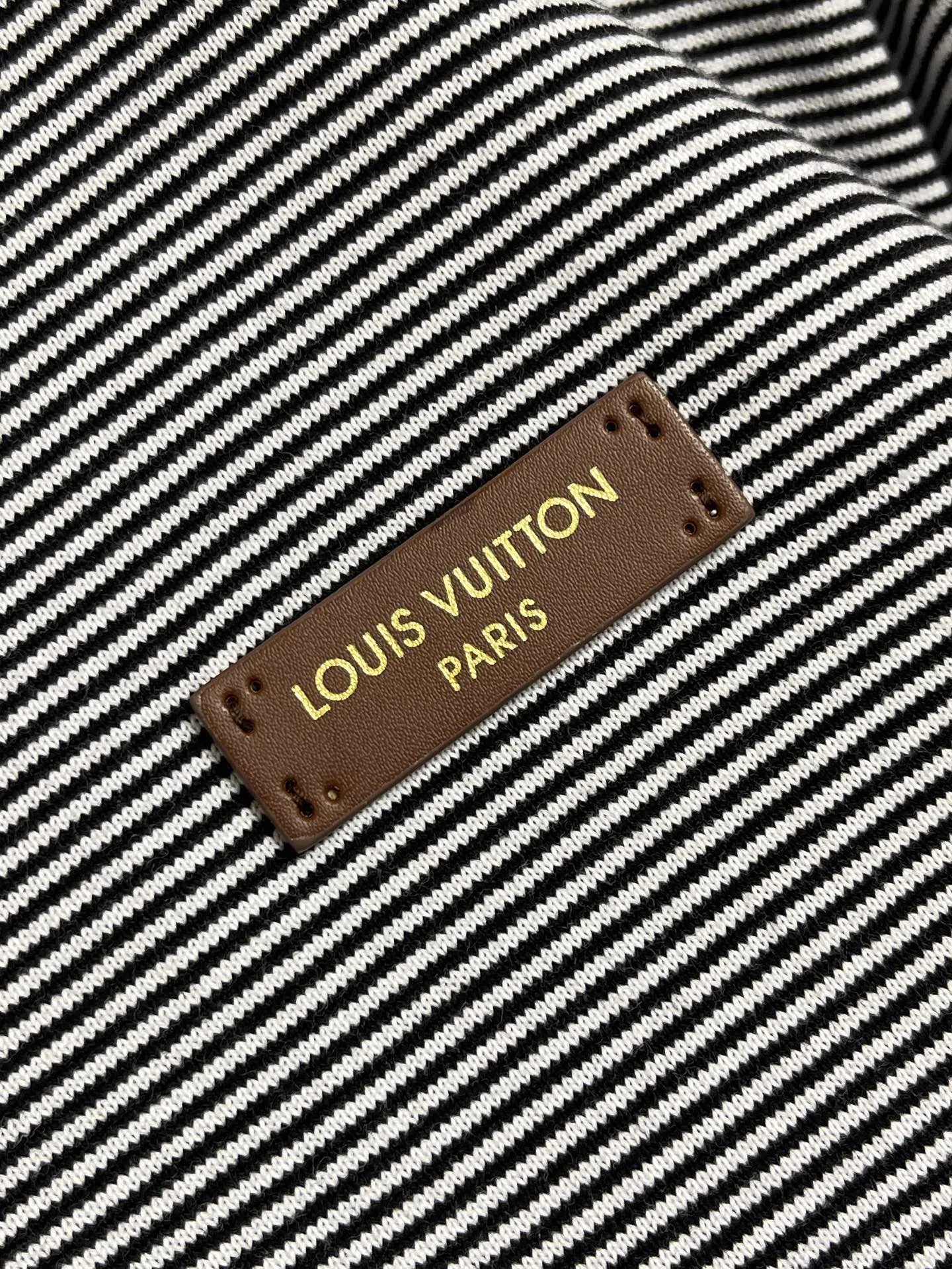 Футболки Женские Louis Vuitton 18191343
