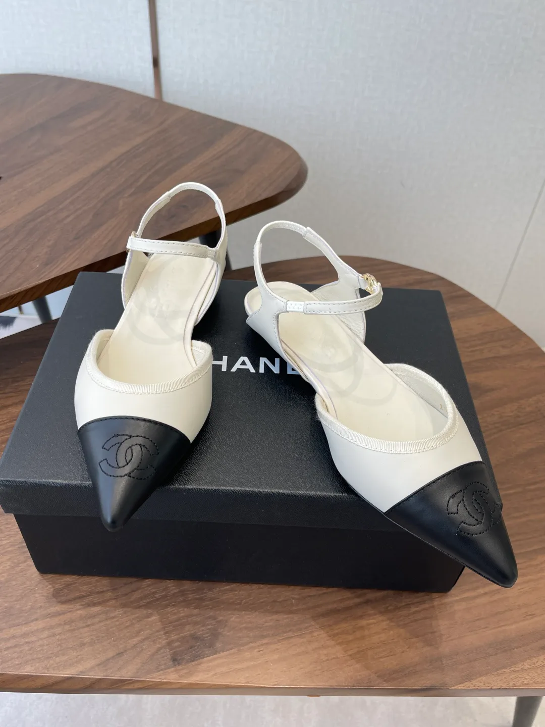 Босоножки Женские Chanel 11309647