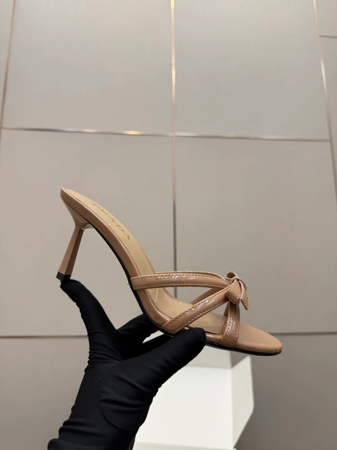 Босоножки Женские Prada 16960880
