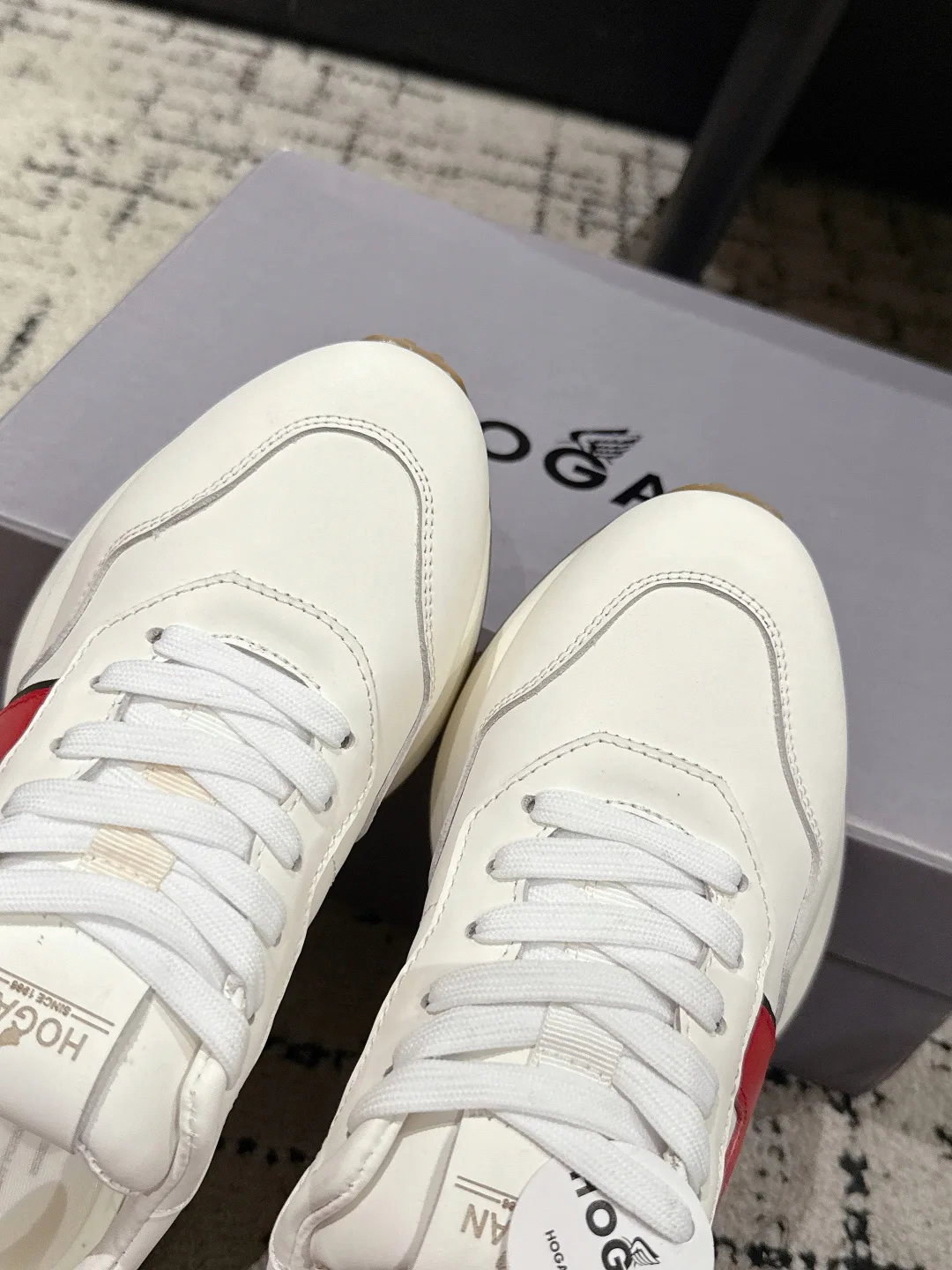 Кроссовки Женские Hogan 393102