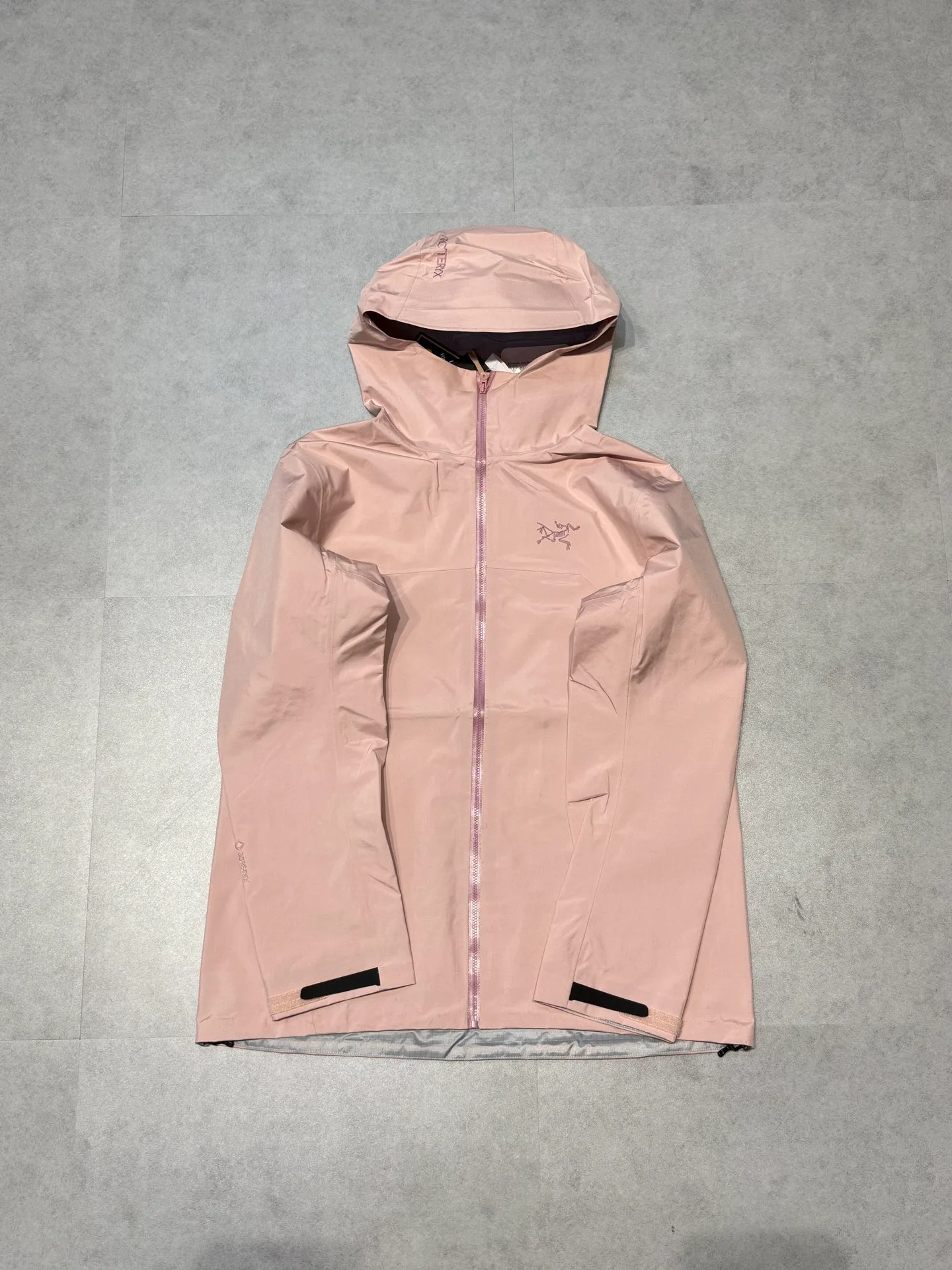 Куртки И Пуховики Женские Arcteryx 18694571