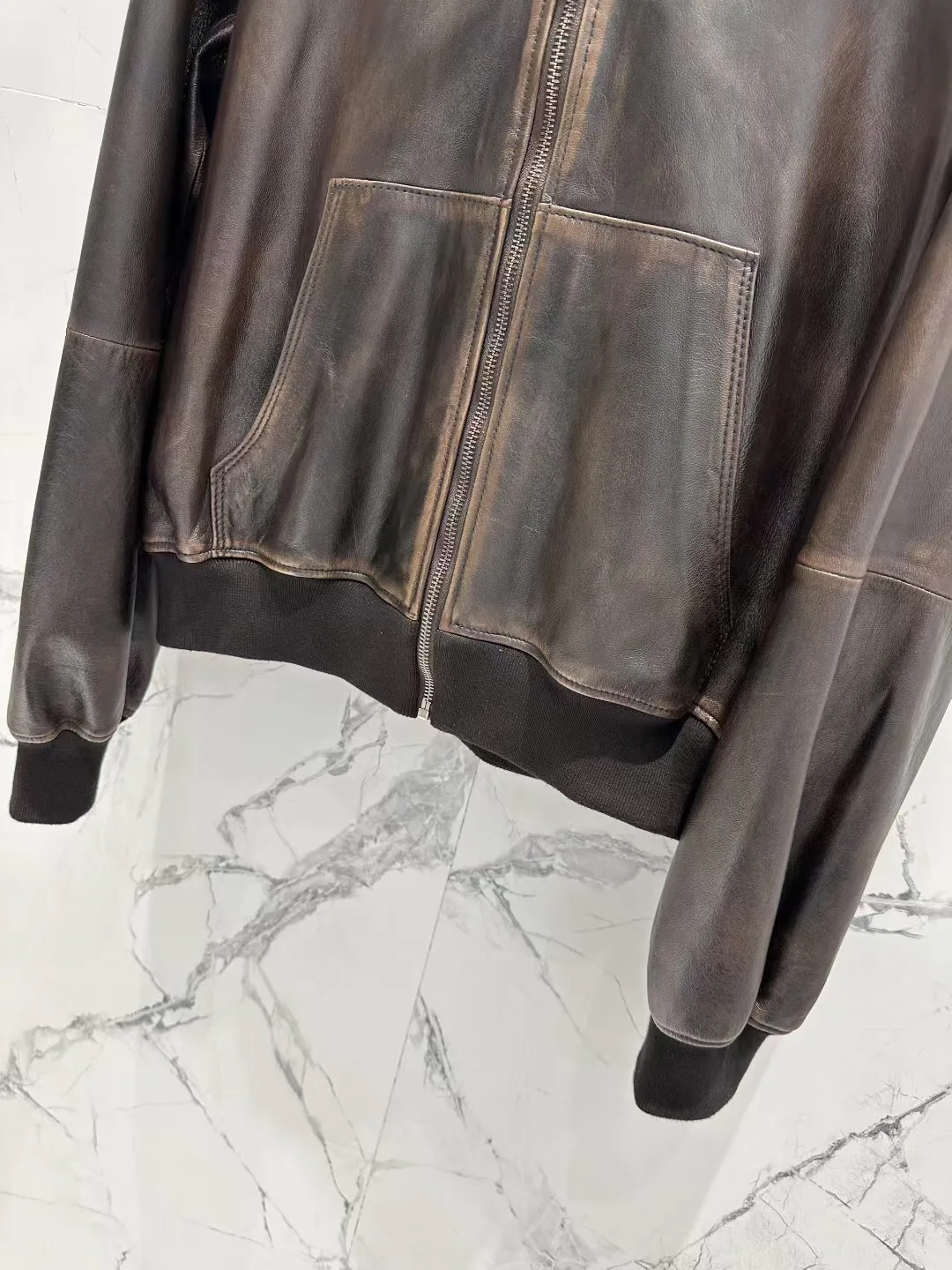Кожаные Куртки И Дублёнки Женские Prada 13186444
