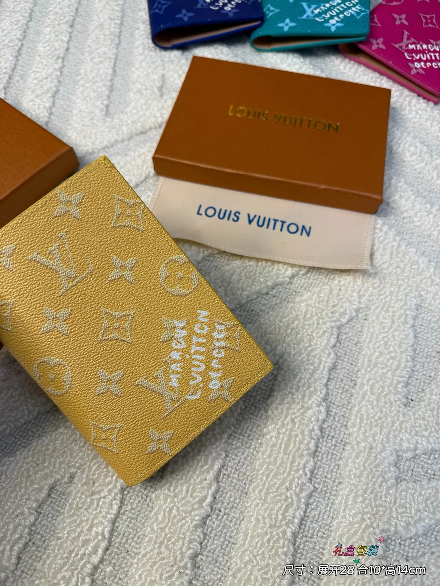 Обложки На Паспорт Louis Vuitton 909921