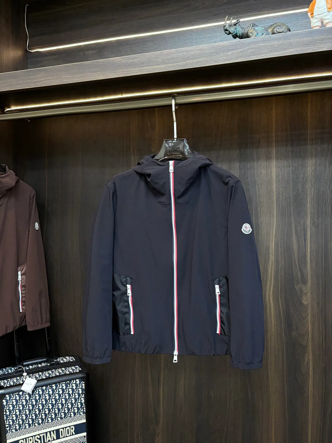 Куртки И Пуховики Женские Moncler 18157364