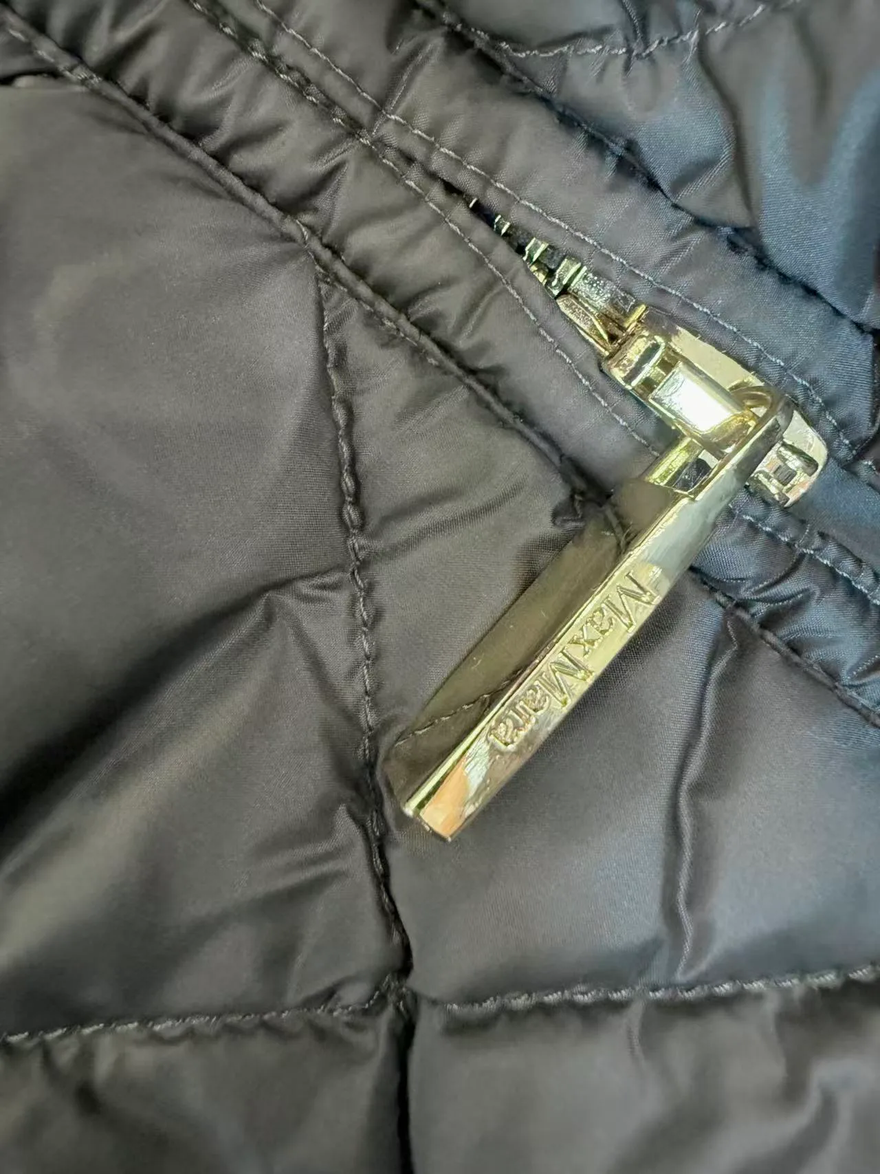 Куртки И Пуховики Женские Max Mara 18979701