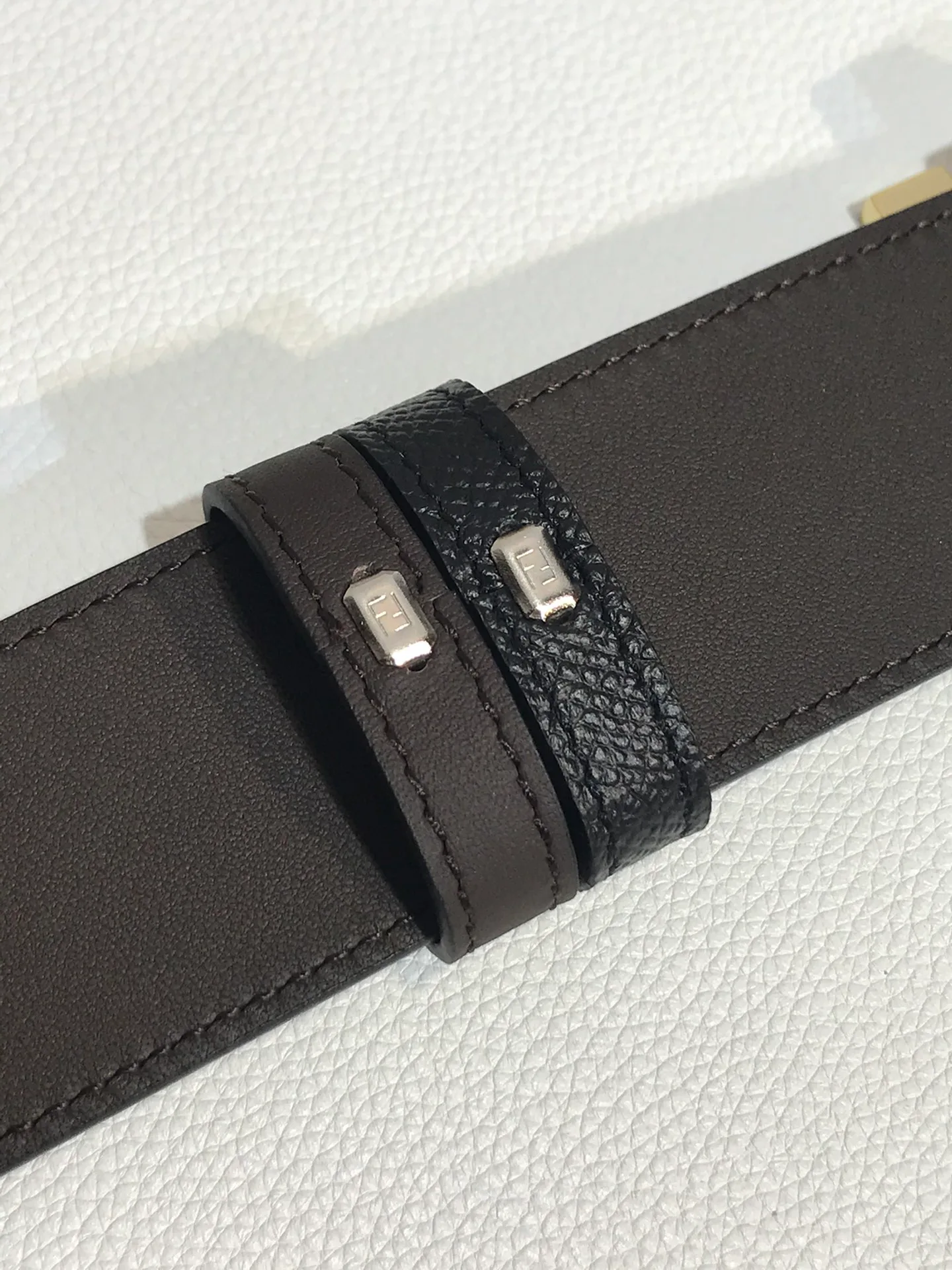 Ремни Fendi 14659338