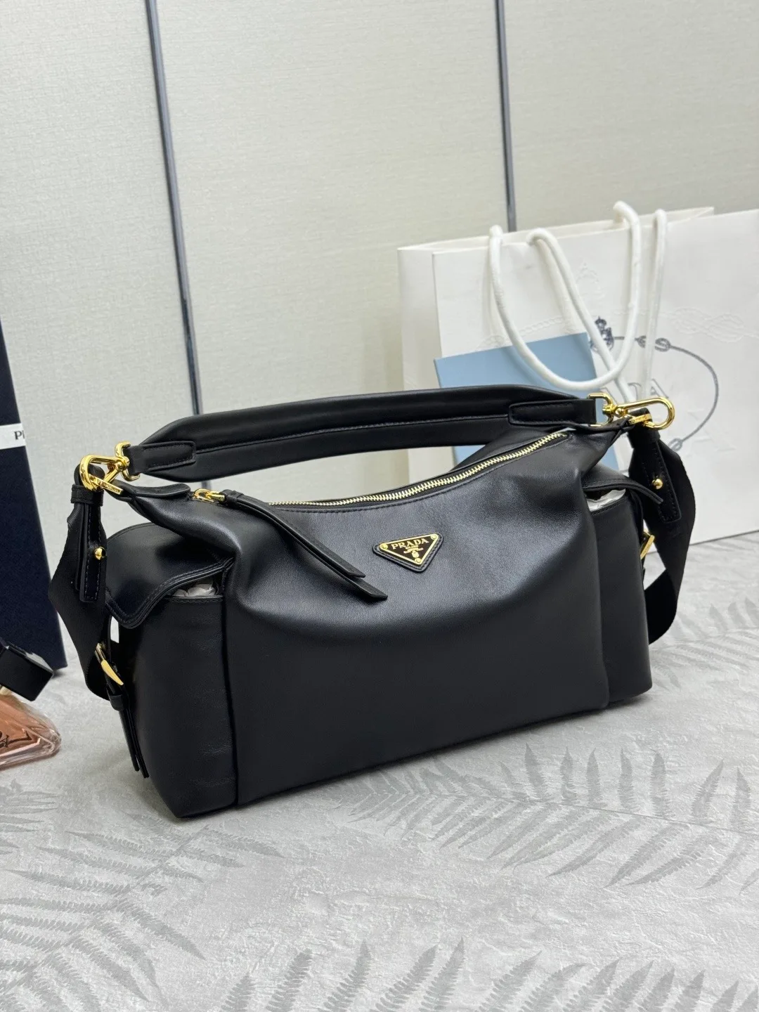 Сумки На Ремне Женские Prada 12583872