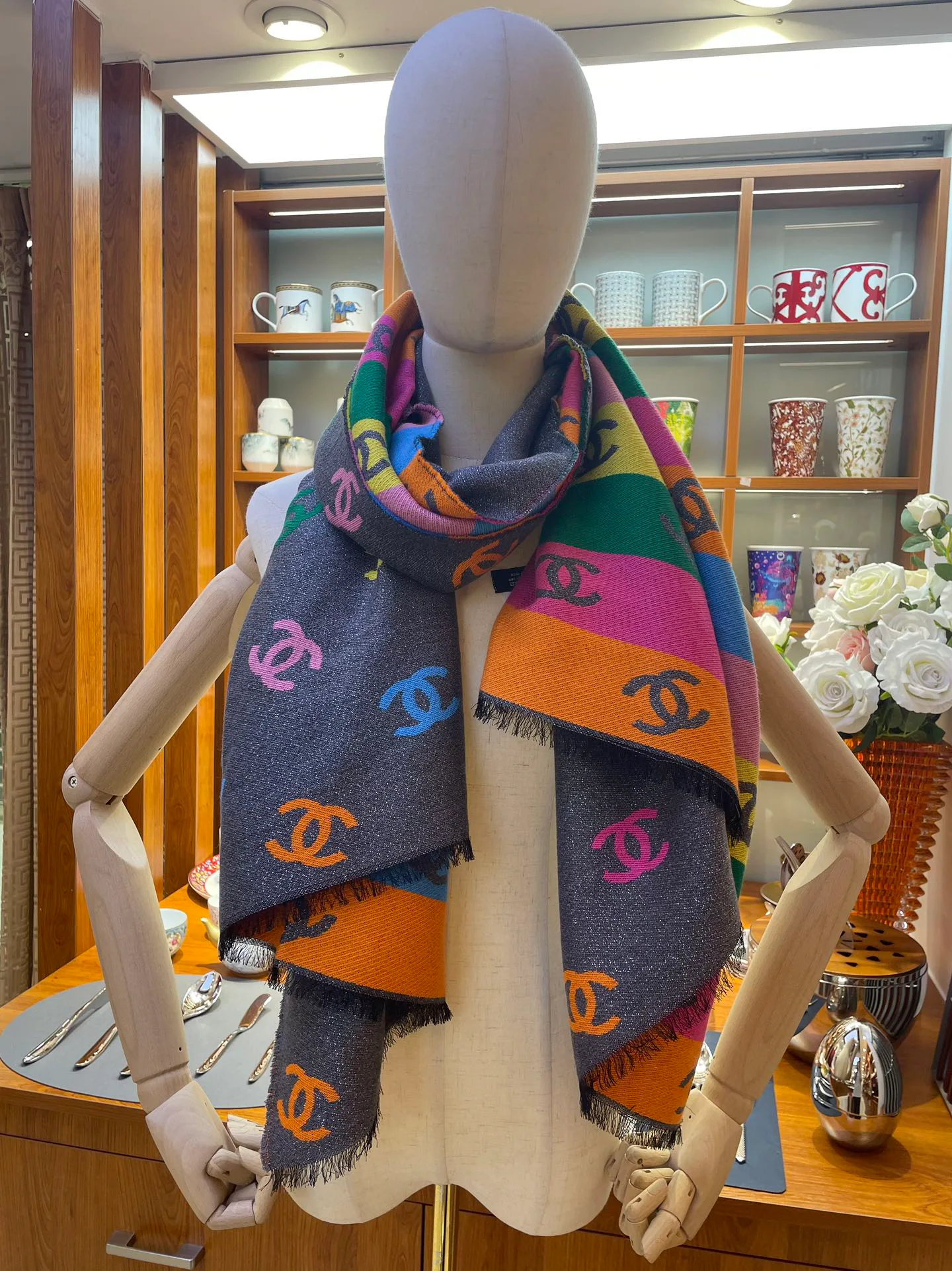 Шарфы Chanel 210215
