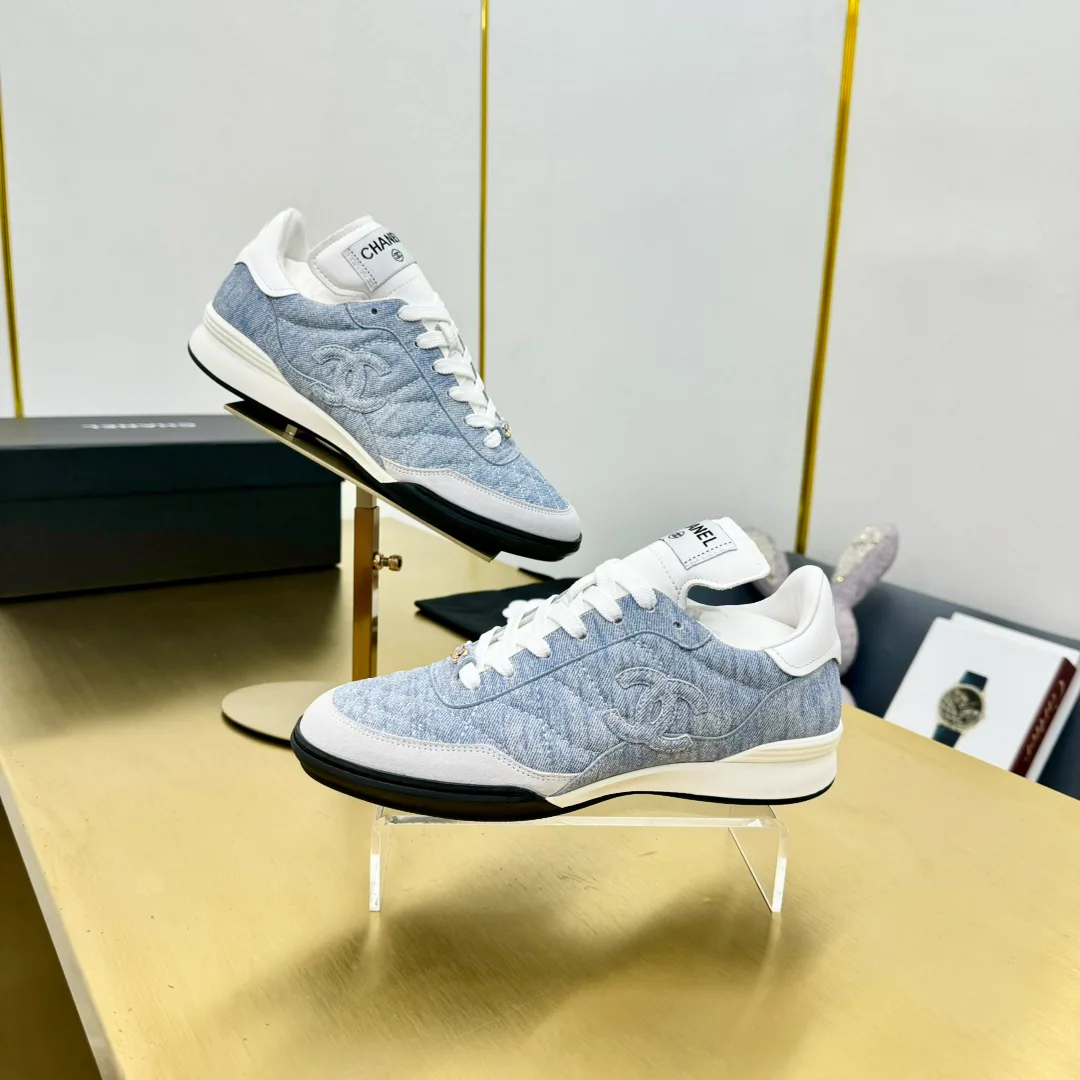 Кроссовки Женские Chanel 12227952