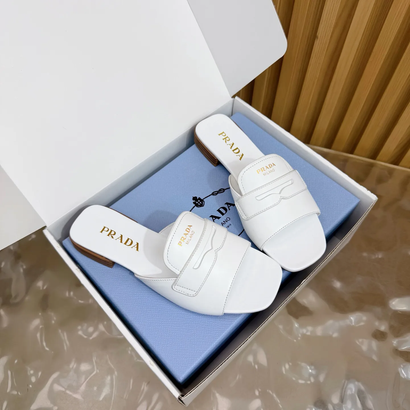 Босоножки Женские Prada 11776971