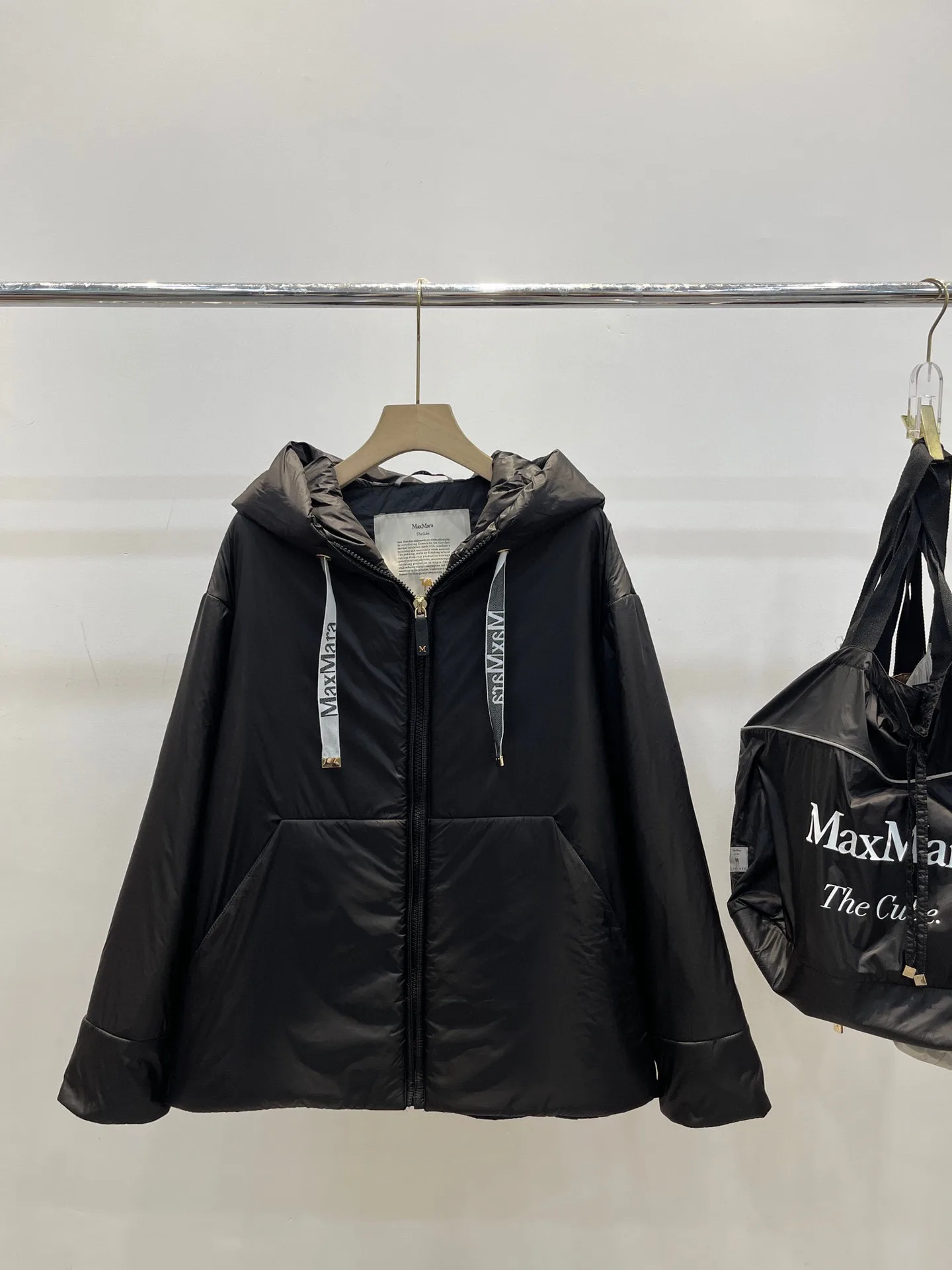 Куртки Женские Max Mara 8232