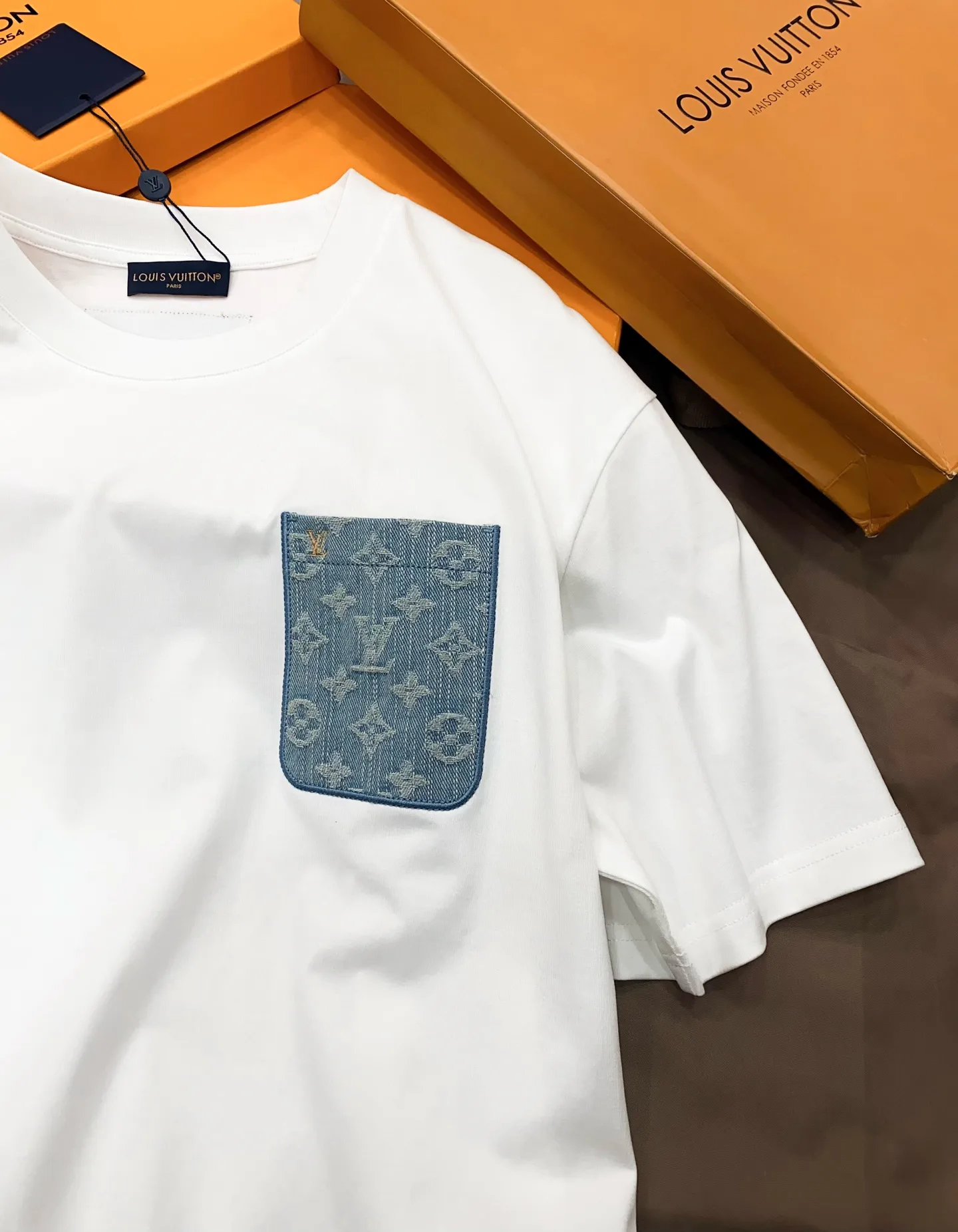 Футболки Женские Louis Vuitton 4380401